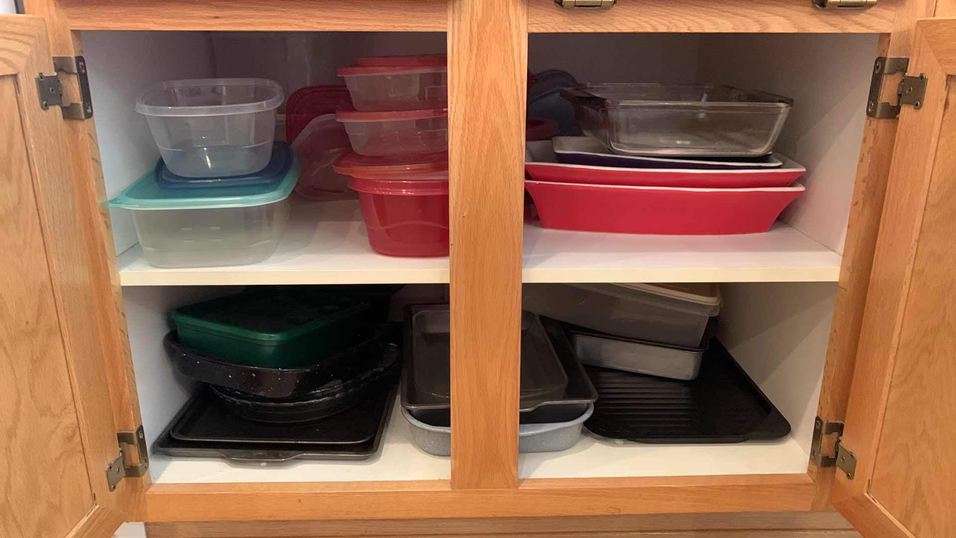 Photo 1 of CONTENTS OF SHELVES