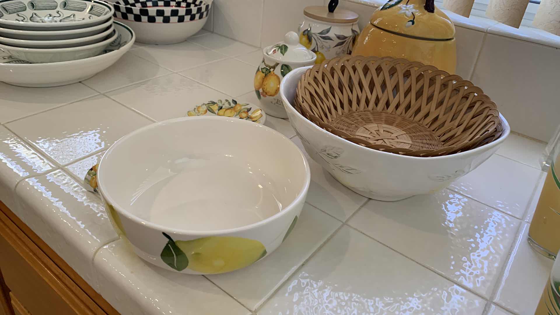 Photo 1 of LEMON THEMED KITCHEN WARE