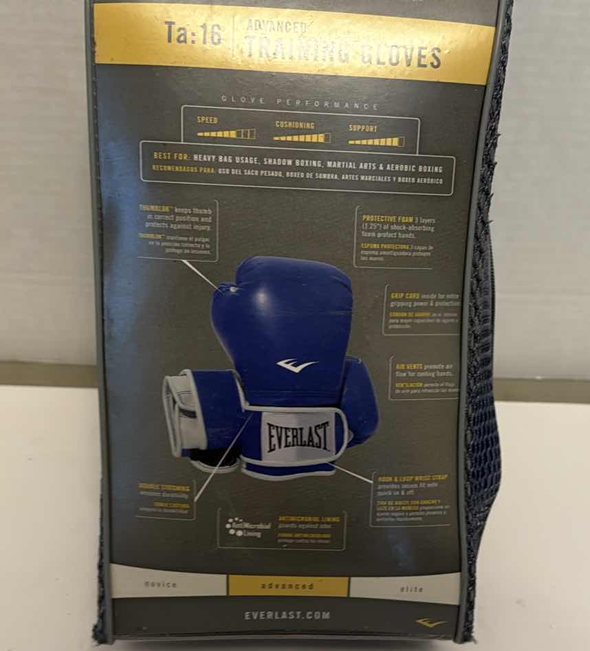 Photo 1 of EVERLAST ADVANCED TRAINING GLOVES