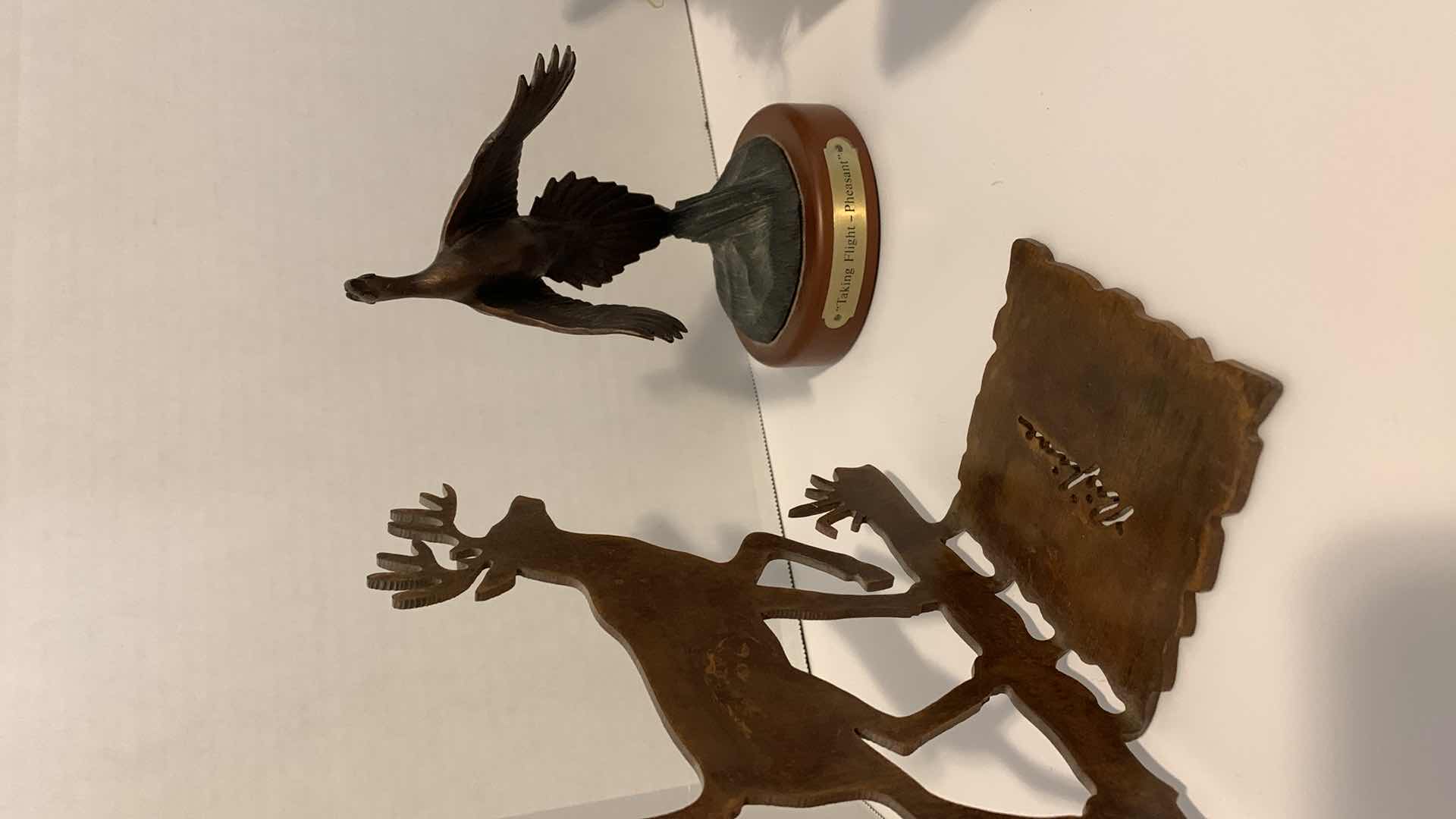 Photo 1 of LOT OF ANIMAL FIGURES