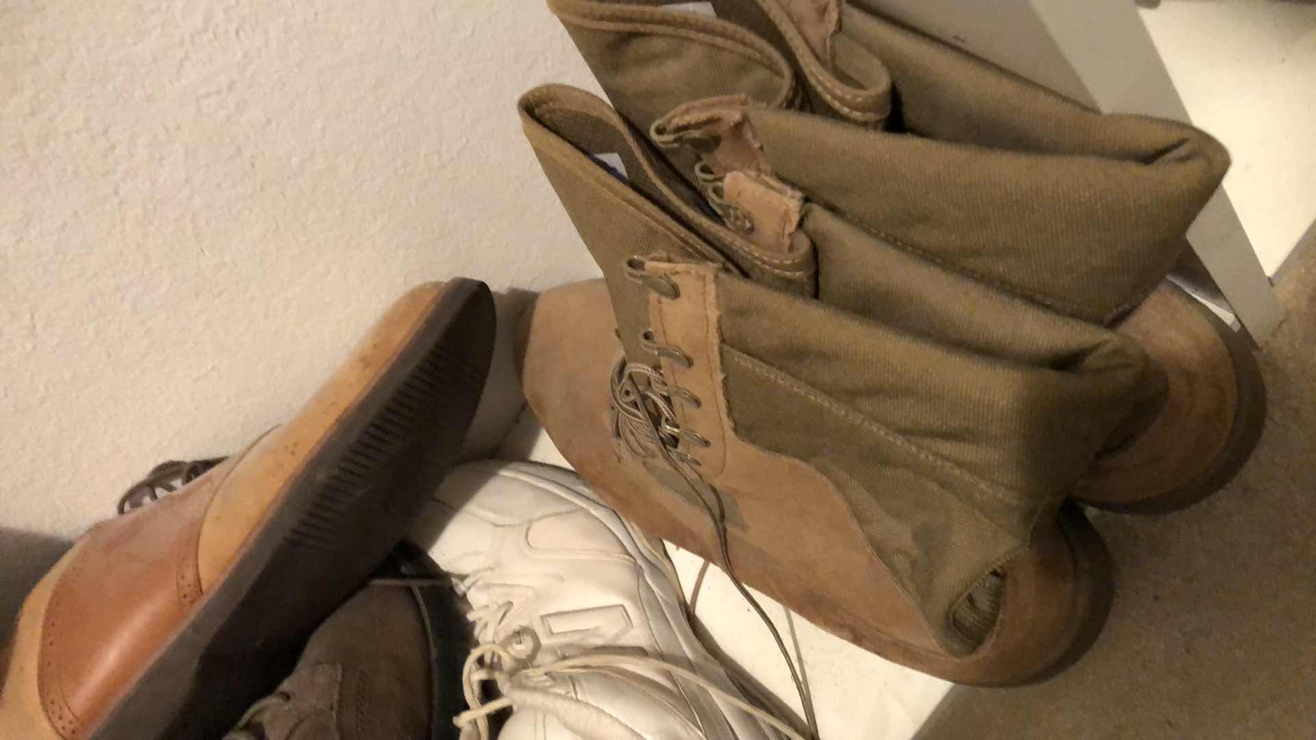 Photo 1 of MENS SHOES AND BOOTS SIZE 13