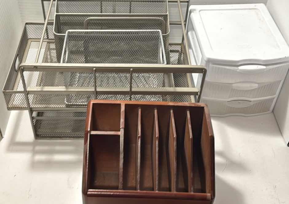 Photo 1 of LOT OF ORGANIZERS