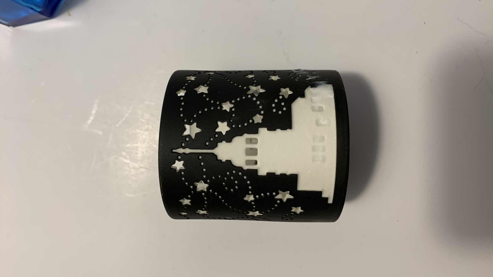 Photo 1 of ASSORTED GLASSES