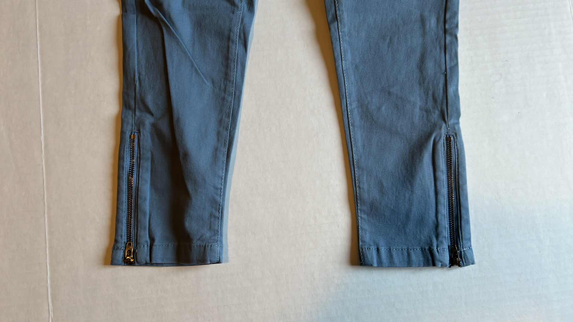 Photo 1 of BONGO SIZE 3 JUNIORS JEANS