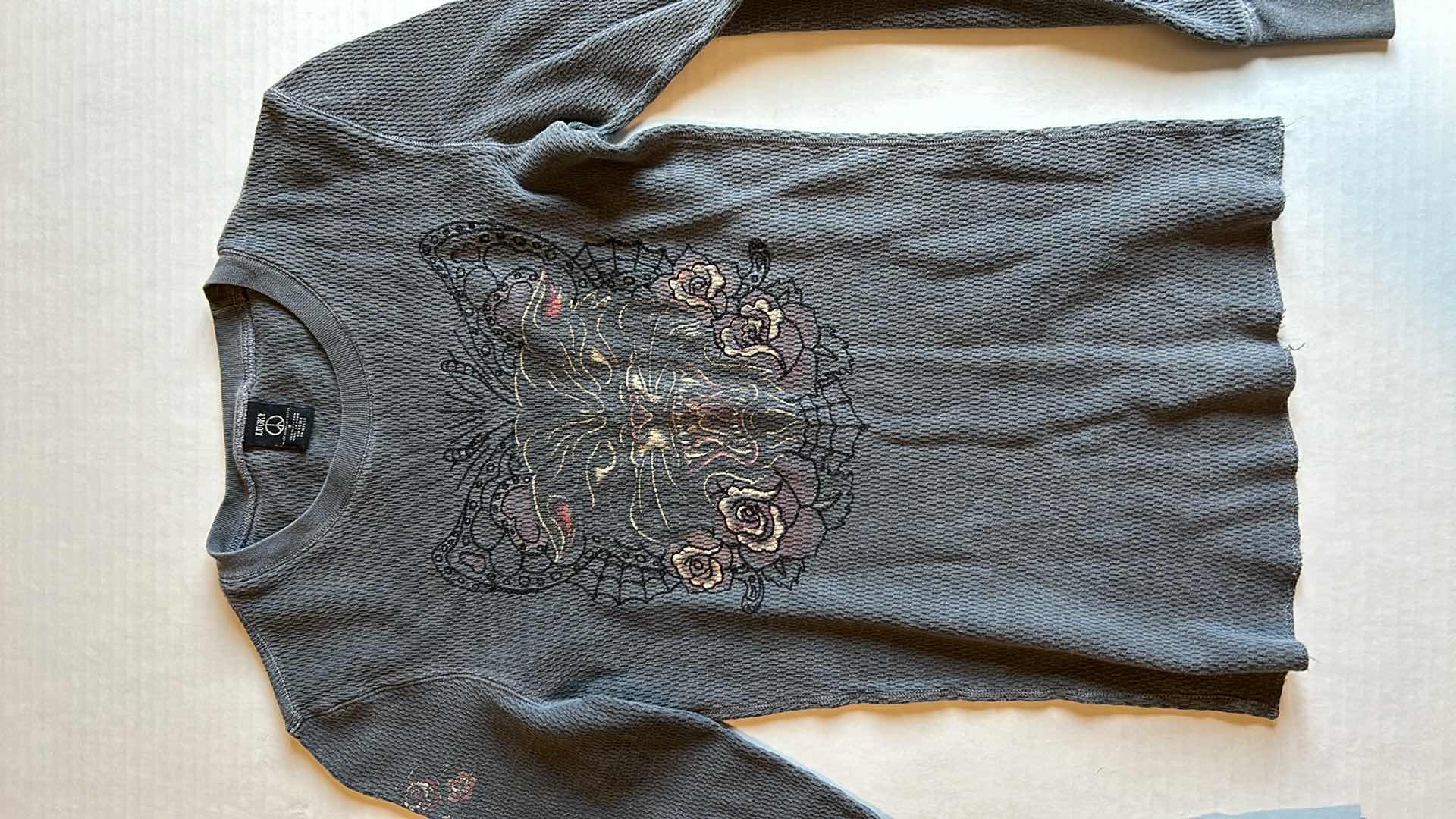 Photo 1 of SET OF EDGY TEEN WEAR SIZE S-M