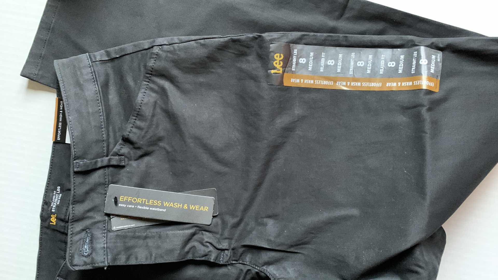 Photo 1 of WOMENS LEE BLACK STRAIGHT LEG RELAXED FIT JEANS SIZE 8