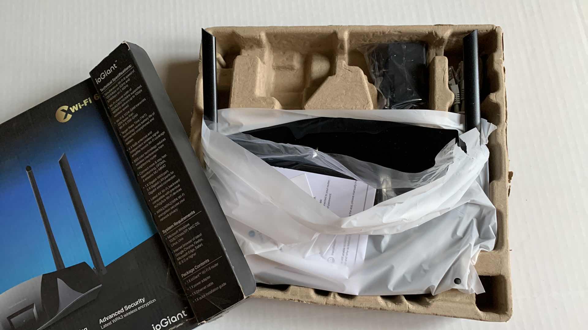 Photo 1 of IOGIANT AX1800 DUAL BAND WI-FI 6 ROUTER MODEL R1