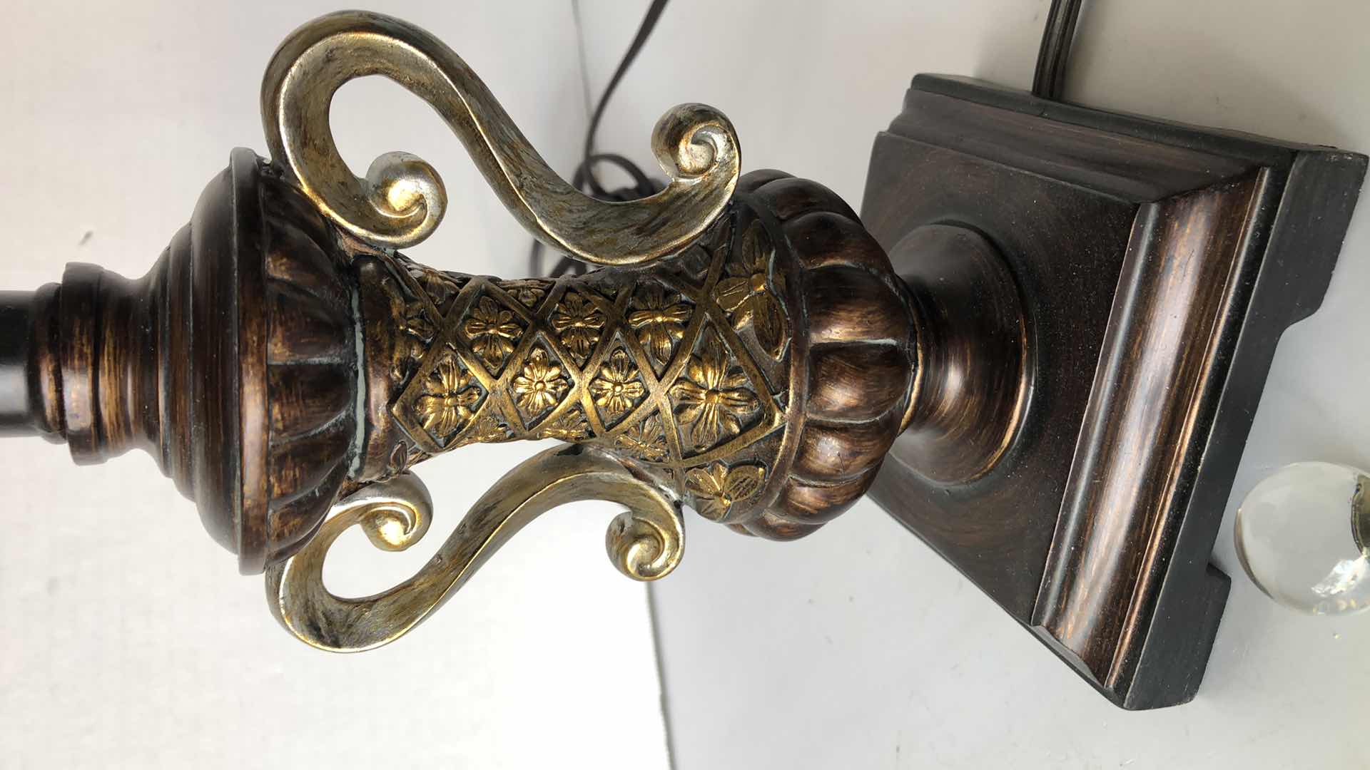 Photo 1 of VINTAGE STYLE LAMP  H 27”