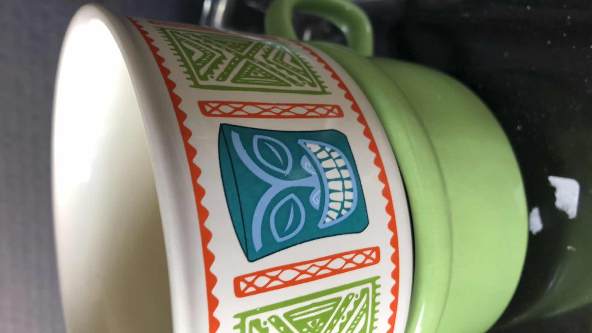 Photo 1 of KITCHEN ITEMS