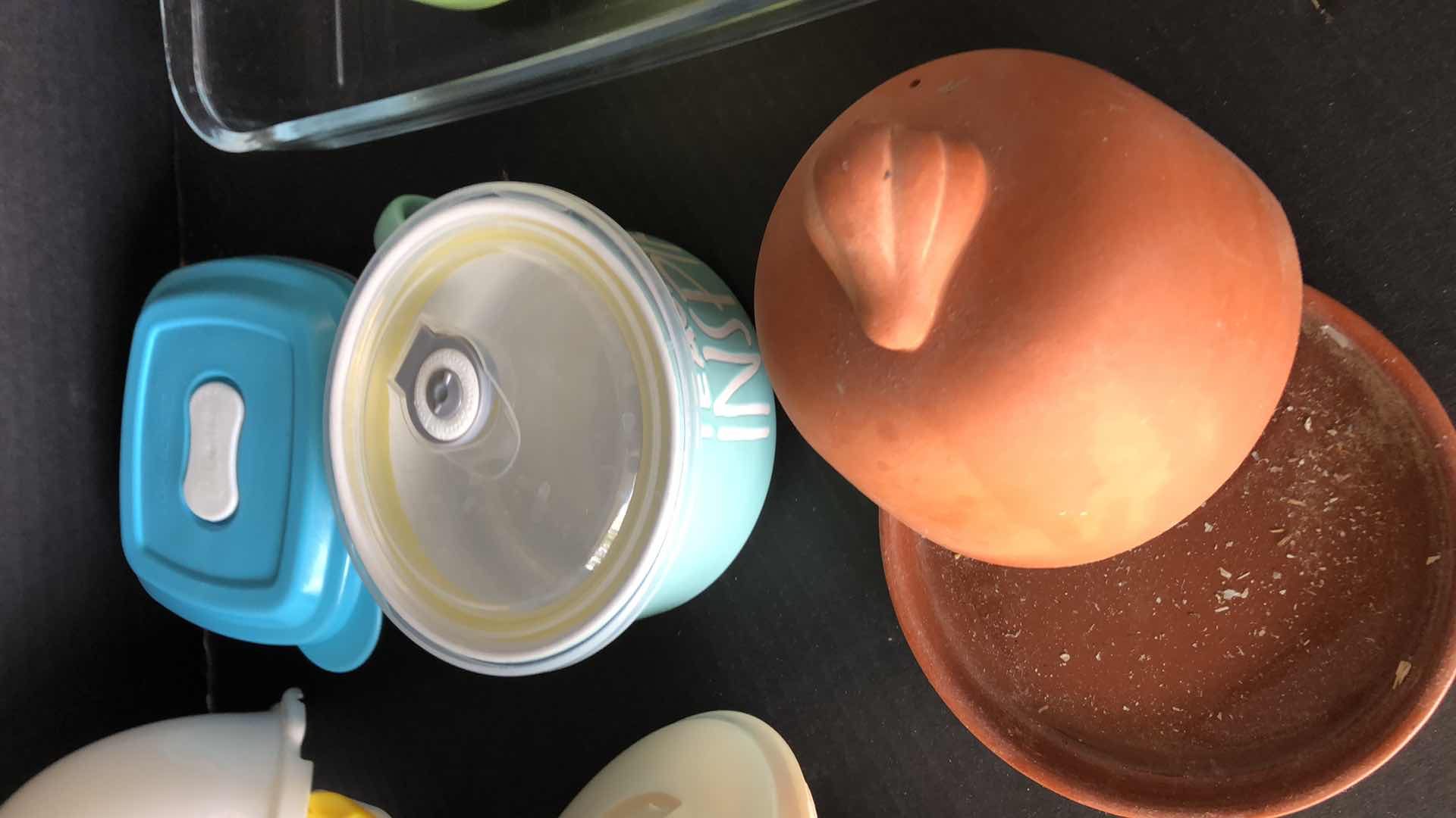 Photo 1 of KITCHEN ITEMS