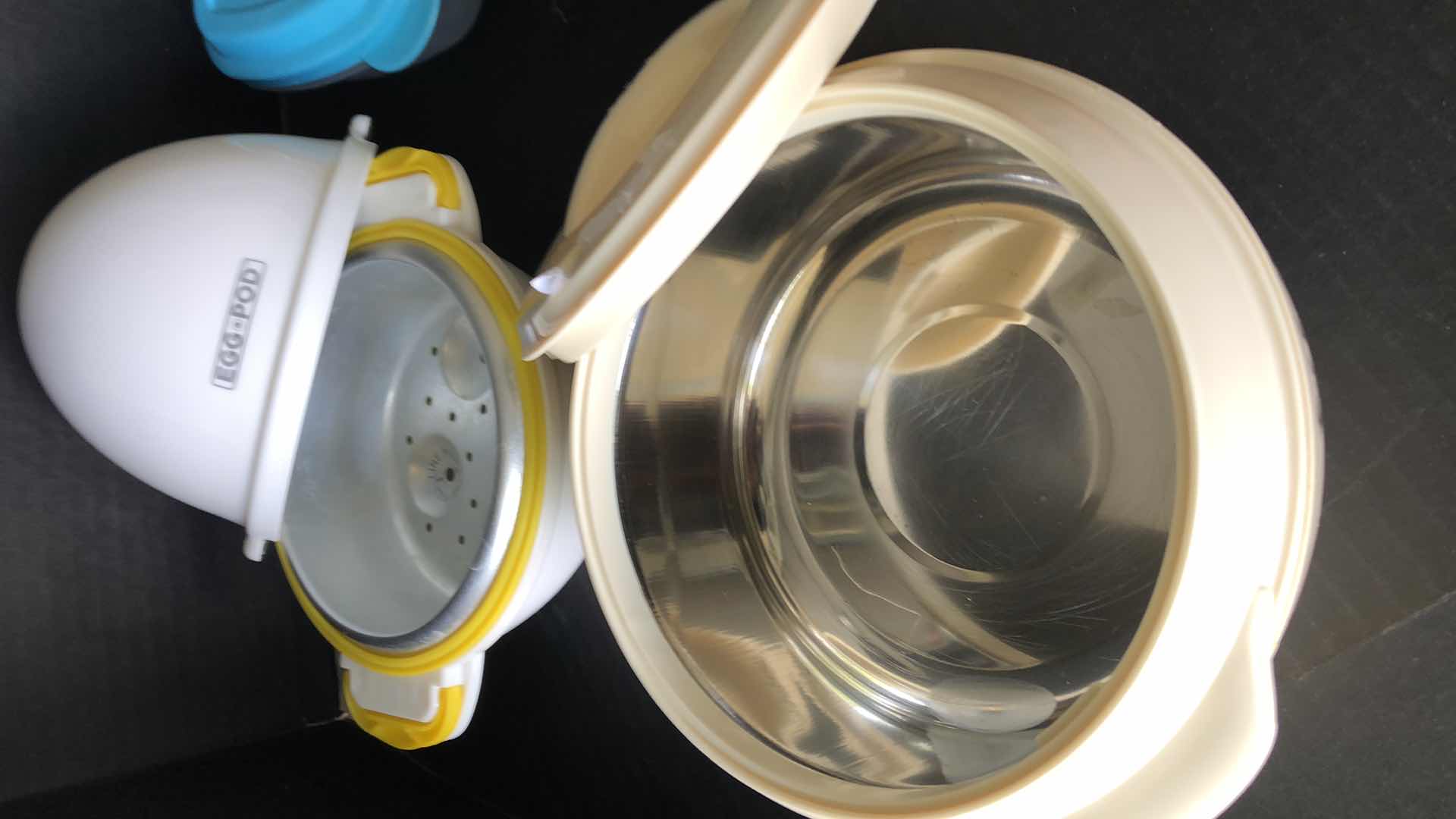 Photo 1 of KITCHEN ITEMS