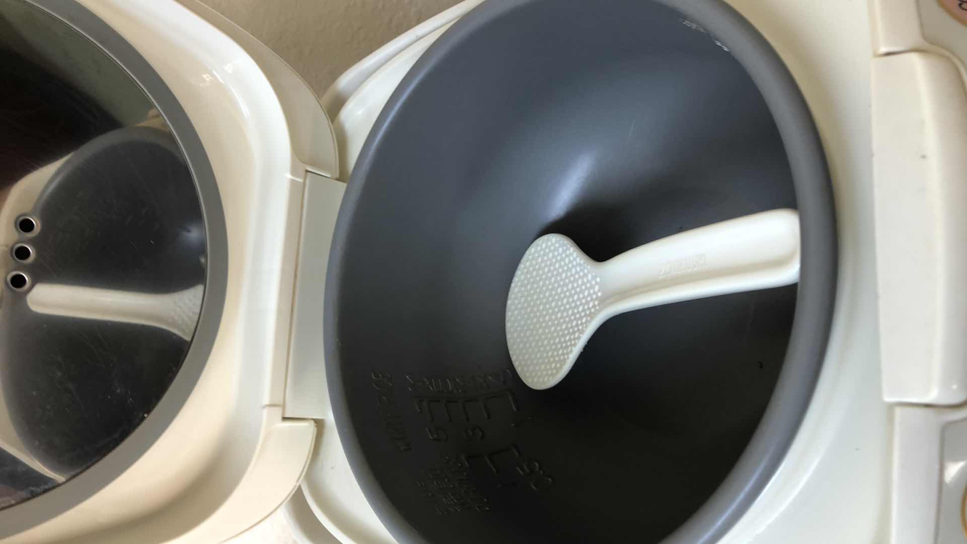 Photo 1 of ZOJIRUSHI FUZZY LOGIC RICE COOKER MODEL NS-MYC10