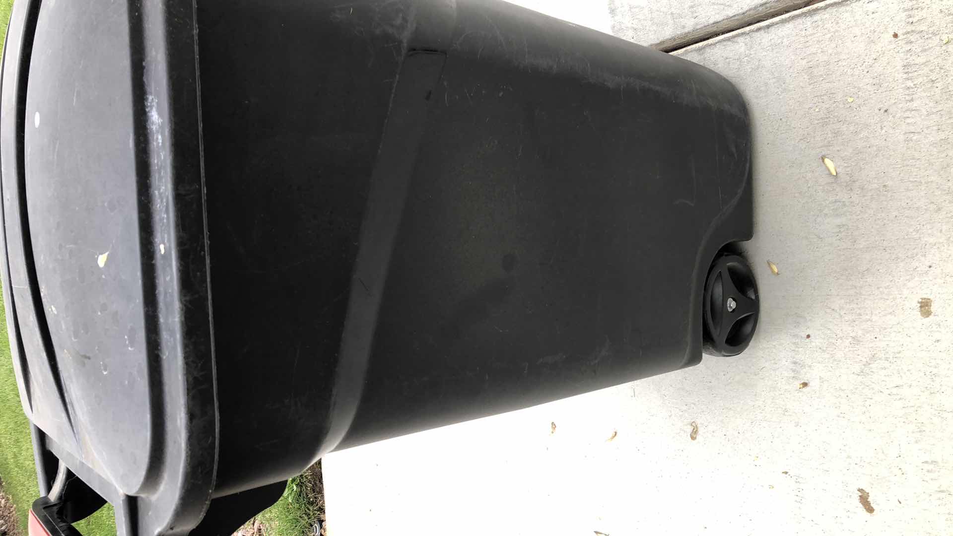 Photo 1 of RUBBERMAID 45 GALLON TRASH CAN