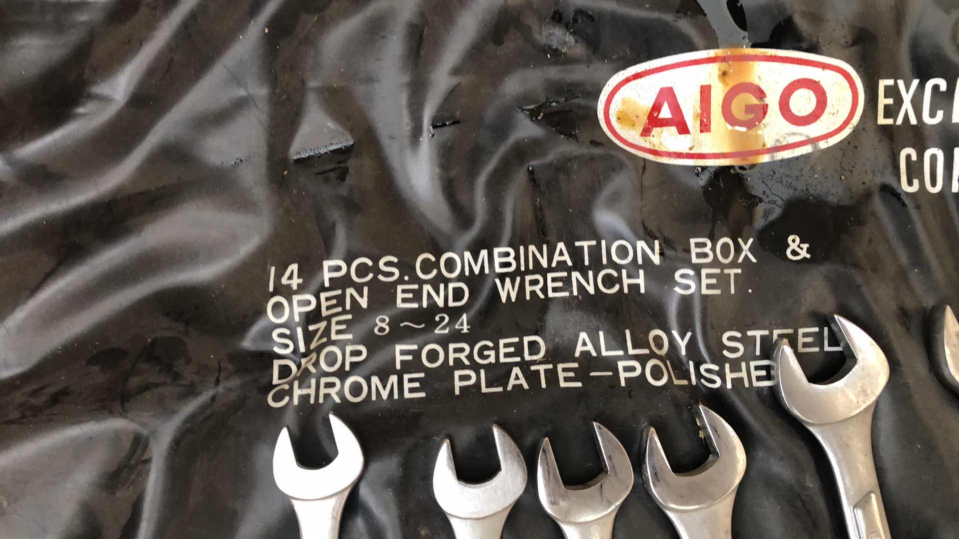 Photo 1 of AIGO 4 PCS, COMBO BOX AND OPEN END WRENCH SET SIZE 8-24