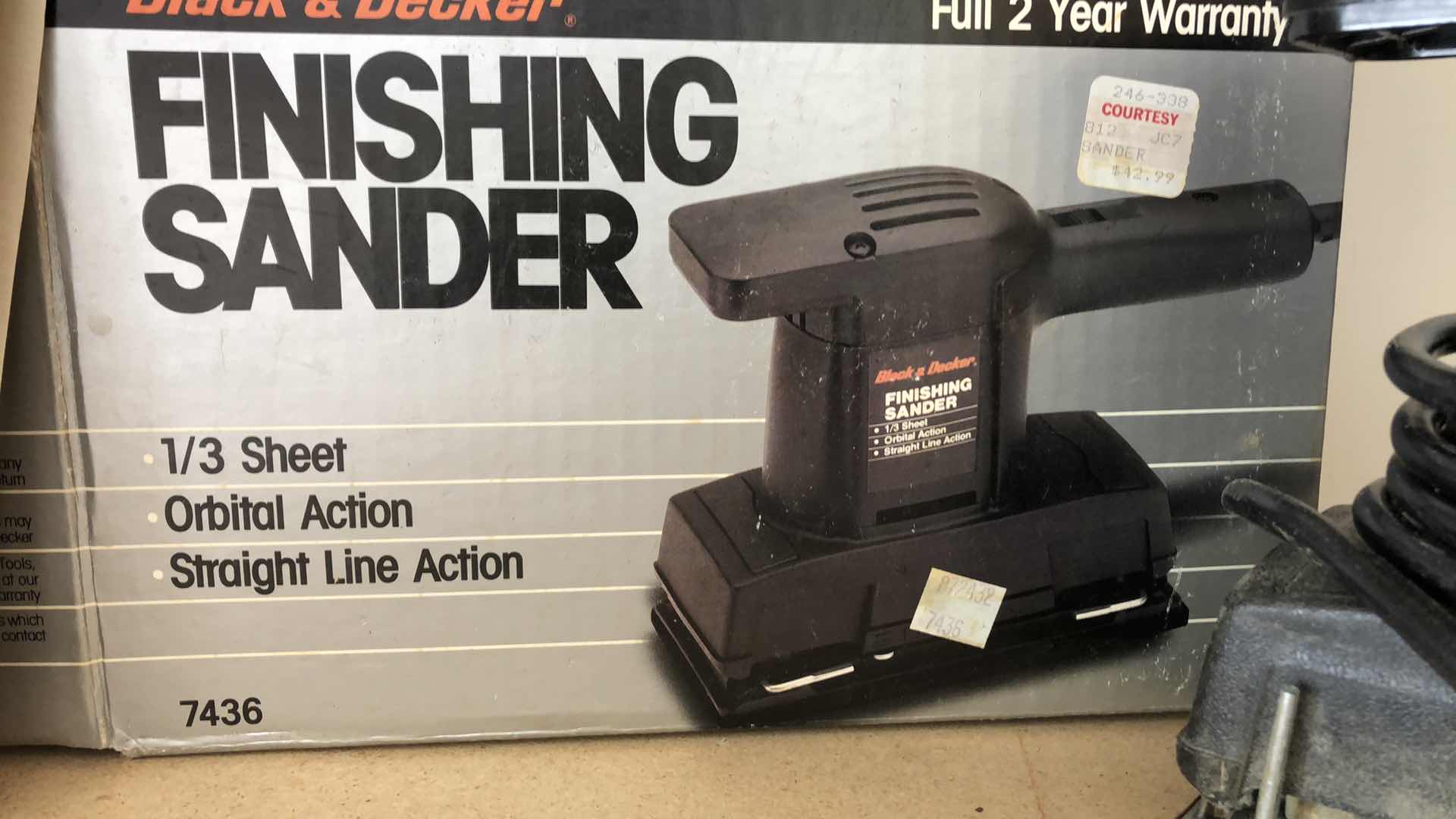 Photo 1 of BLACK AND DECKER FINISHING SANDER #7436