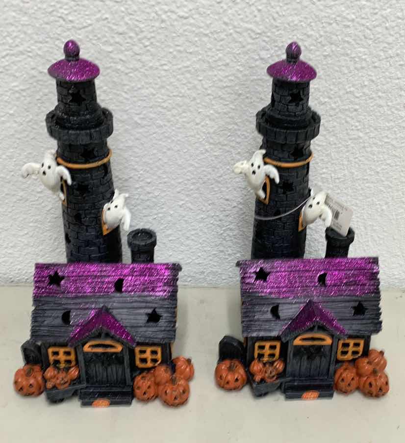 Photo 1 of 2 HALLOWEEN DECOR  LIGHT UP HAUNTED HOUSES