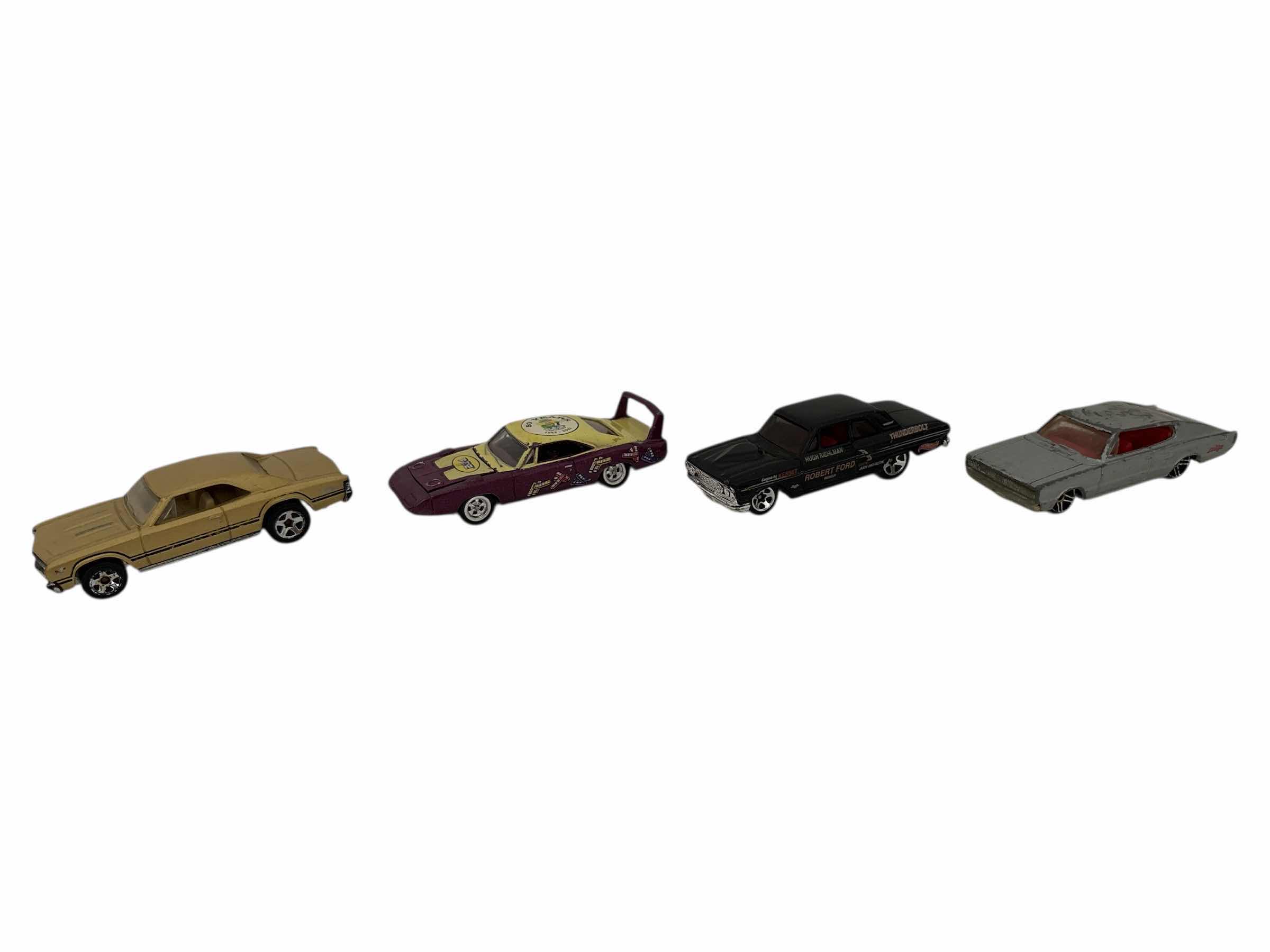 Photo 1 of (4)PCS VINTAGE TOY CARS
