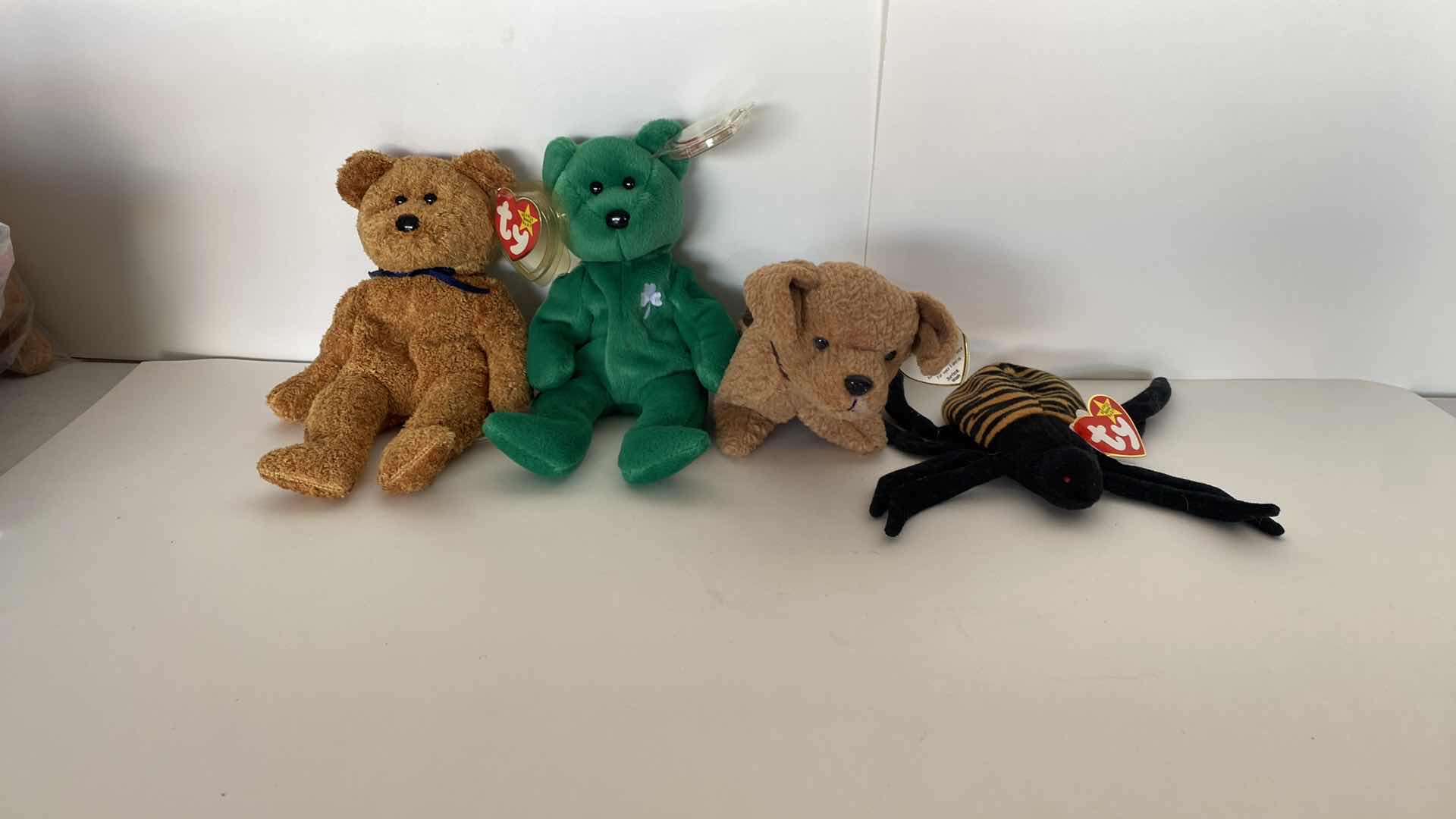 Photo 1 of VINTAGES BEANIE BABIES