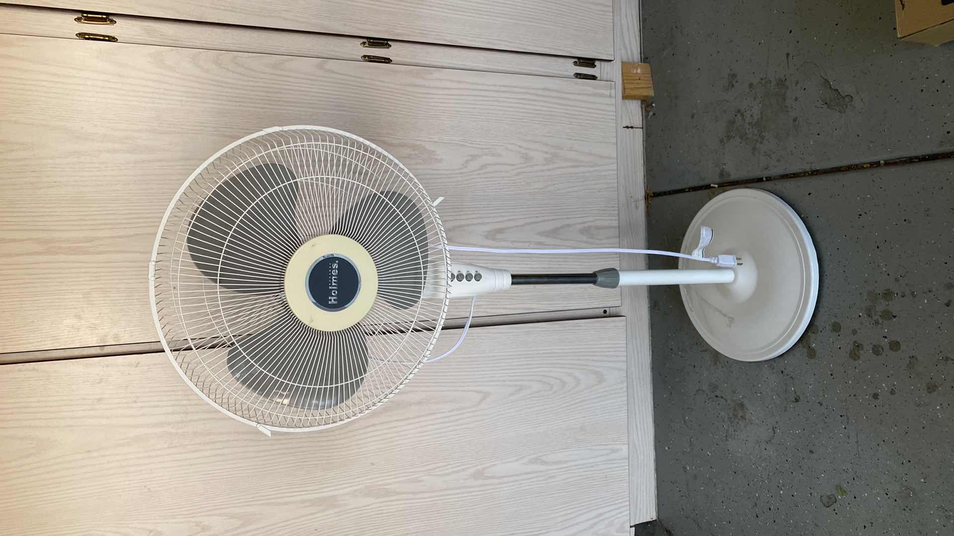 Photo 1 of HOLMES FAN 48”