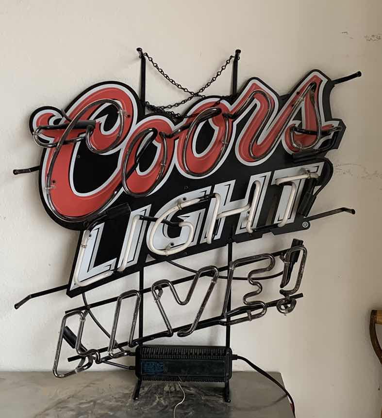 Photo 1 of COORS LIGHT LIVE BEER NEON SIGN 30” X 30”