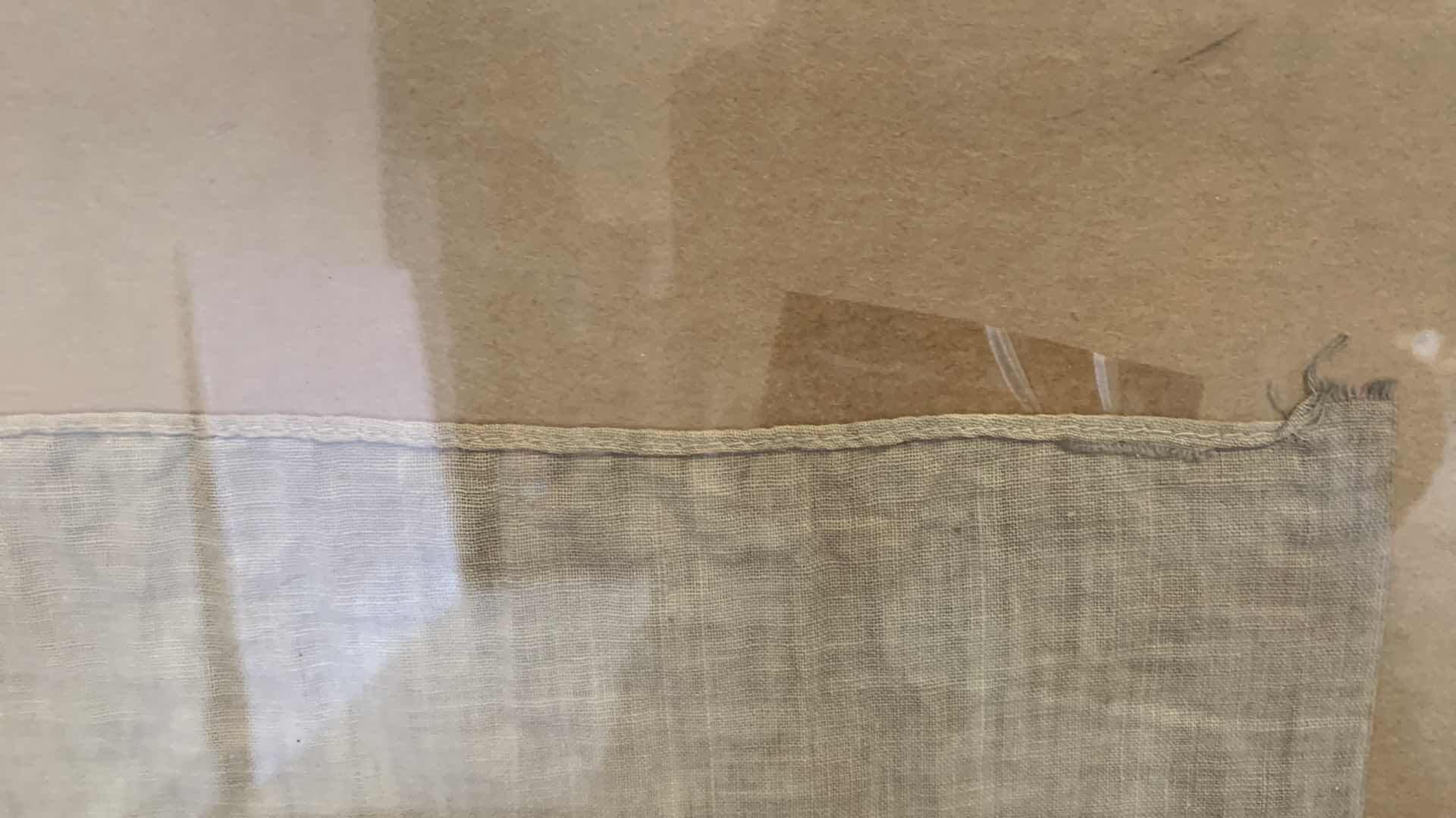 Photo 1 of UNAUTHENTICATED WORLD WAR TWO IMPERIAL JAPANESE ARMY FLAG WHICH US 26” X 30”