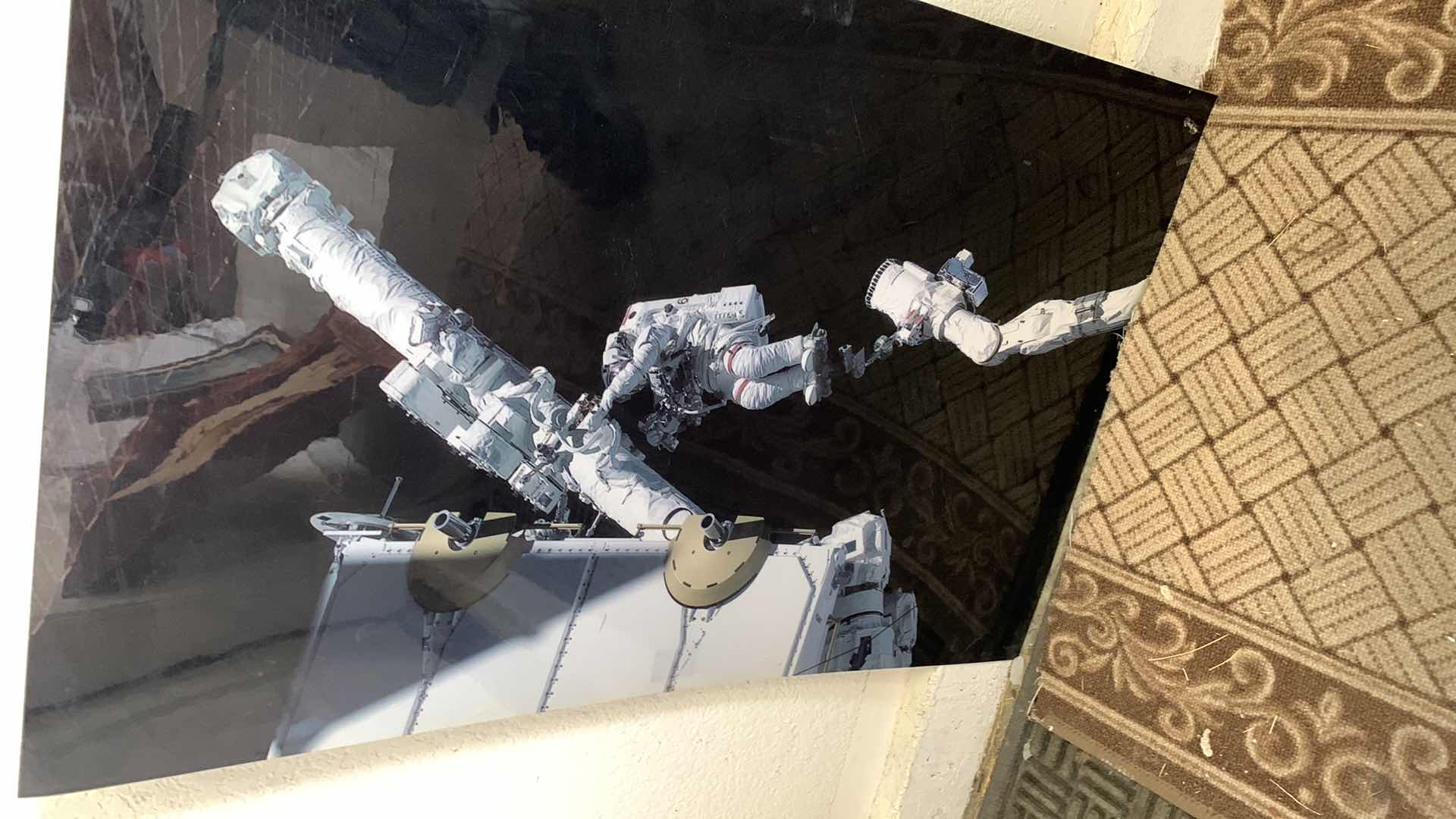 Photo 1 of NASA CHALLENGER SHUTTLE PRINTS AND SPACE STATION LARGEST IS 24” X 30”