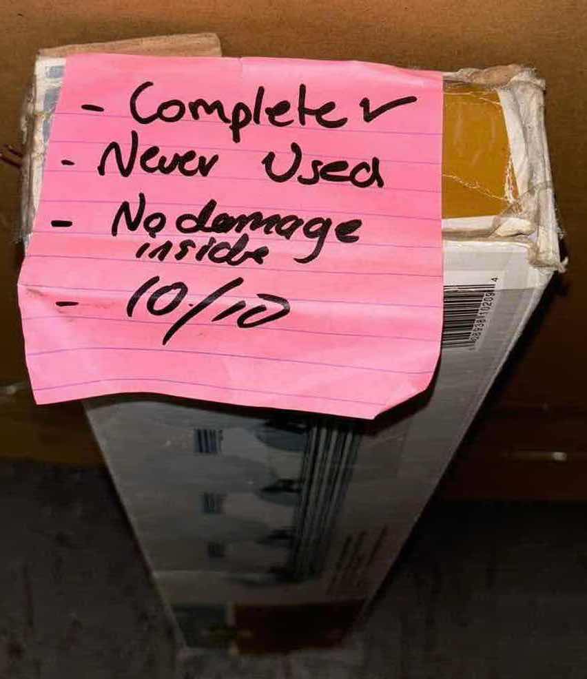 Photo 1 of HAMPTON BAY CHROME FINISH 24” 4-LIGHT BATH BAR VANITY LIGHT 644 257