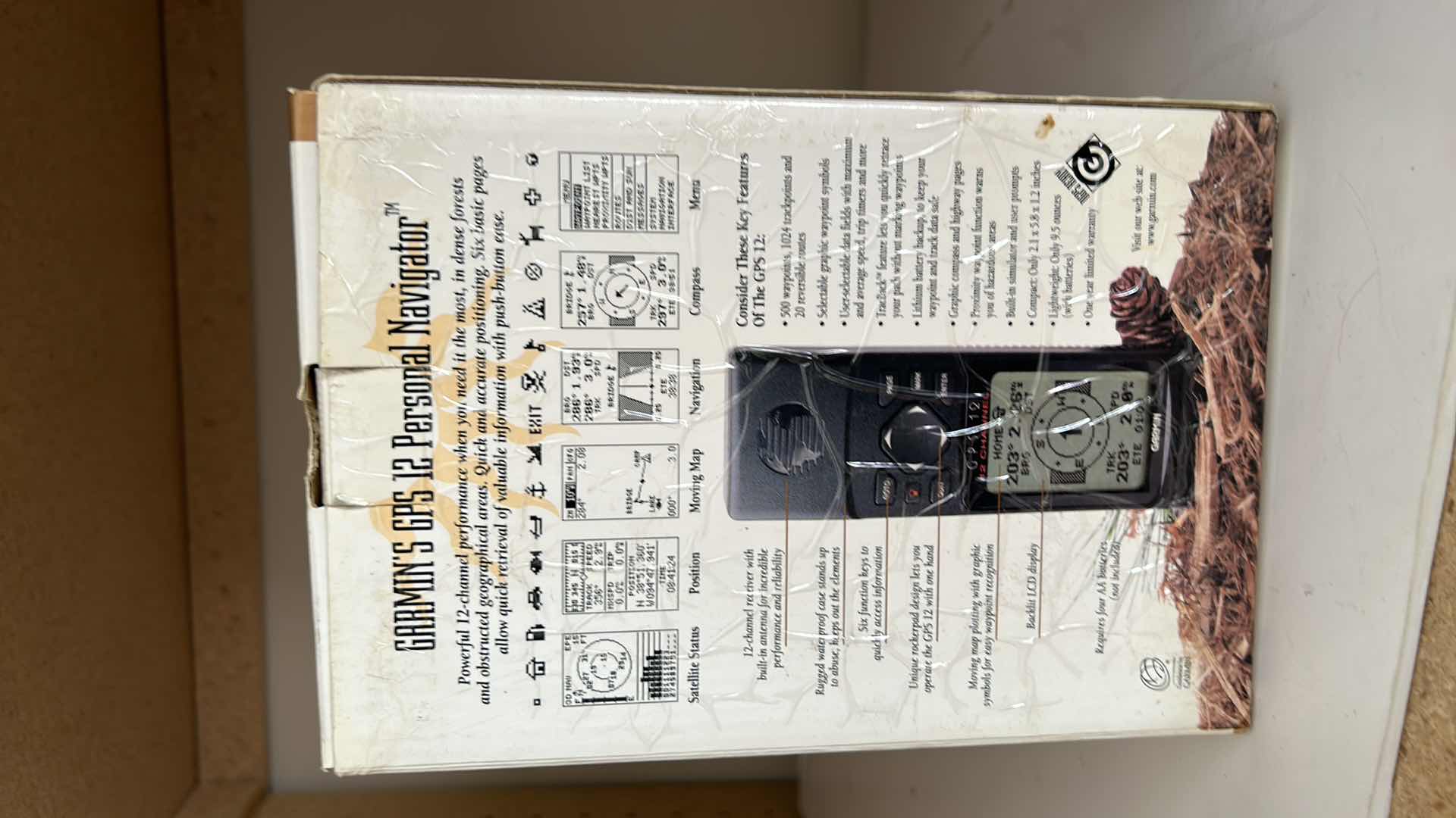 Photo 1 of GARMIN GPS PERSONAL NAVIGATOR $149.96