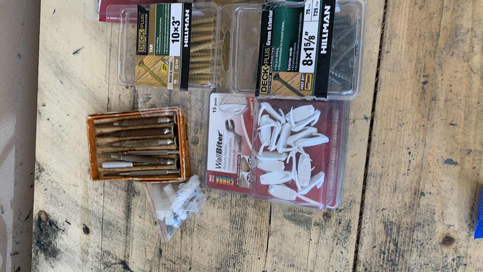 Photo 1 of ASSORTED ATTACHERS AND SCREWS