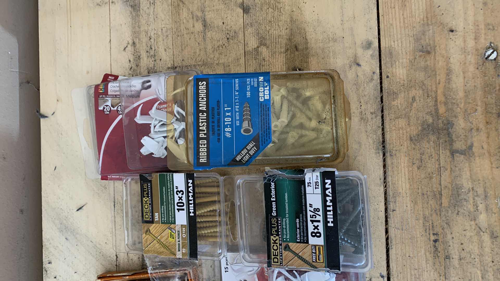 Photo 1 of ASSORTED ATTACHERS AND SCREWS