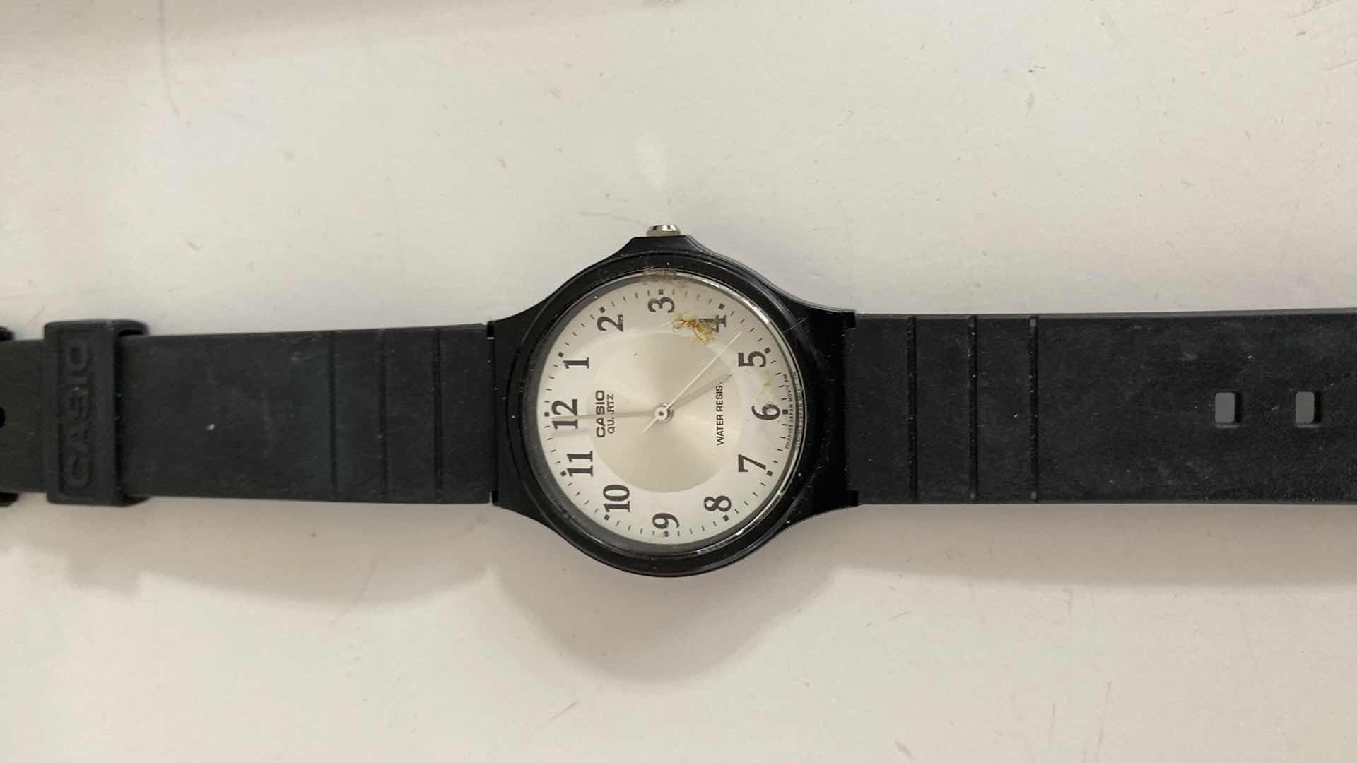 Photo 1 of 4 WOMENS FASHION WATCHES