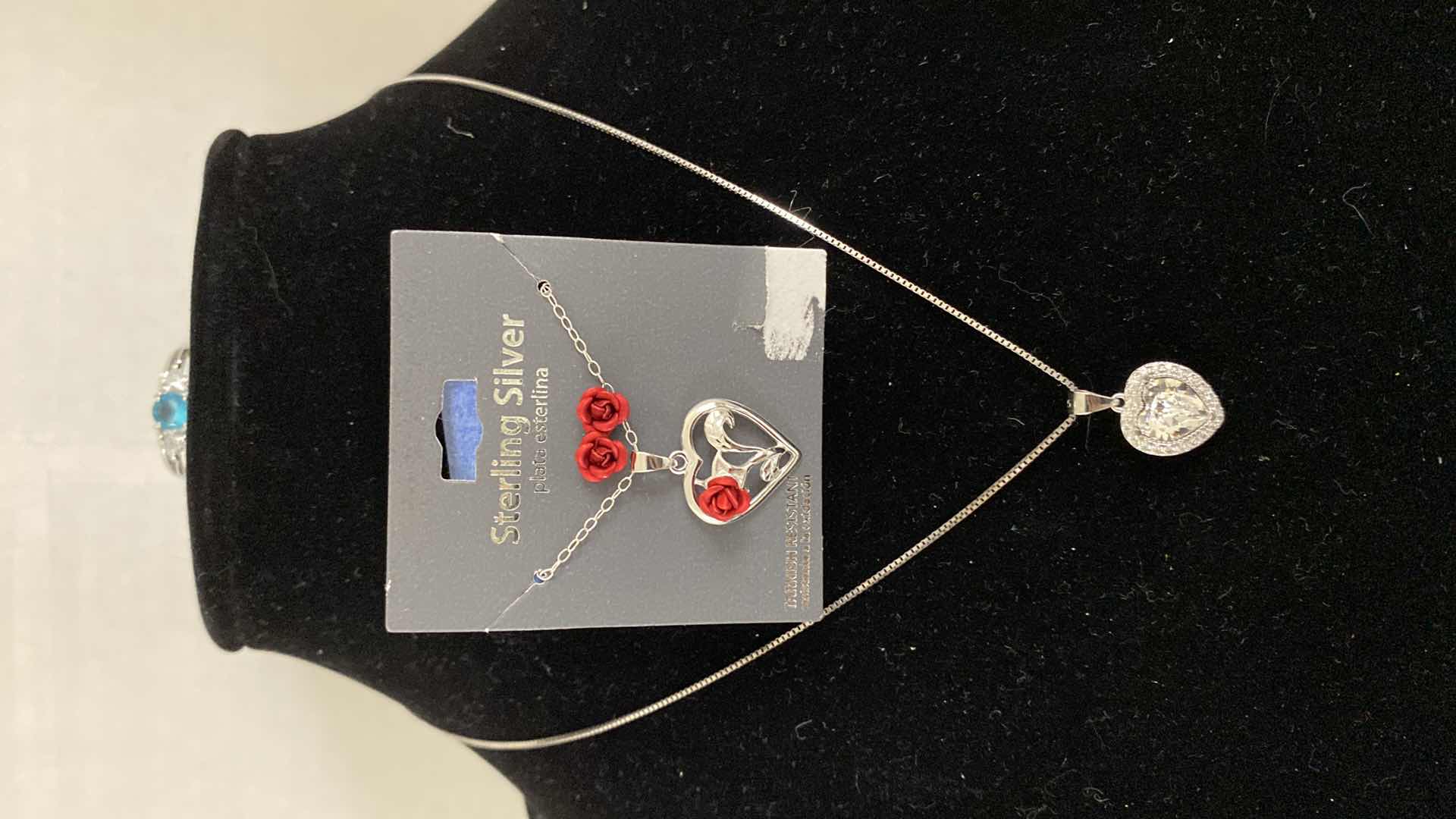 Photo 1 of 3 - S 925 SILVER NECKLACE, RING NO MARK, AND RED ROSE EARRINGS