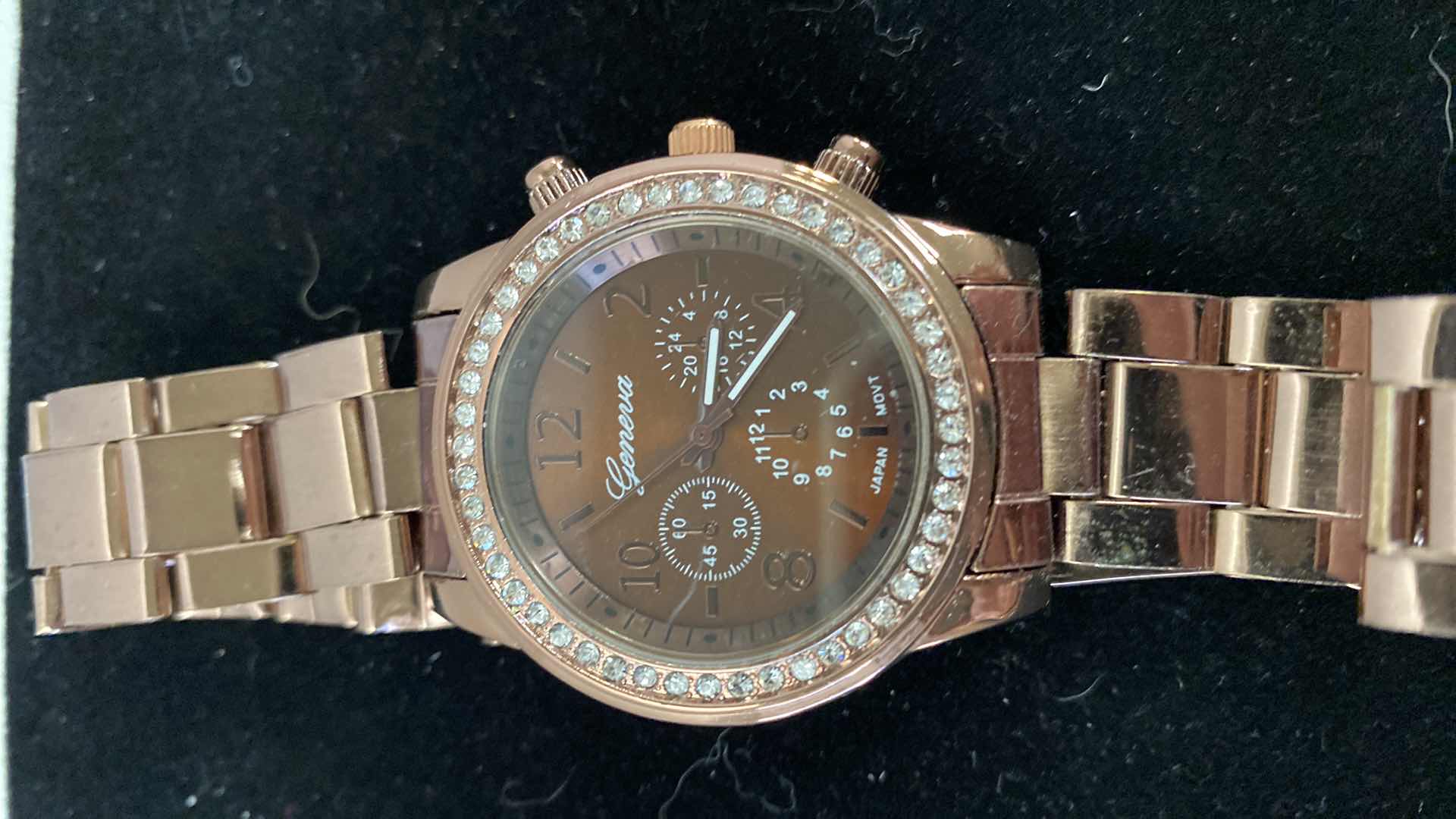 Photo 1 of WOMENS FASHION WATCHES