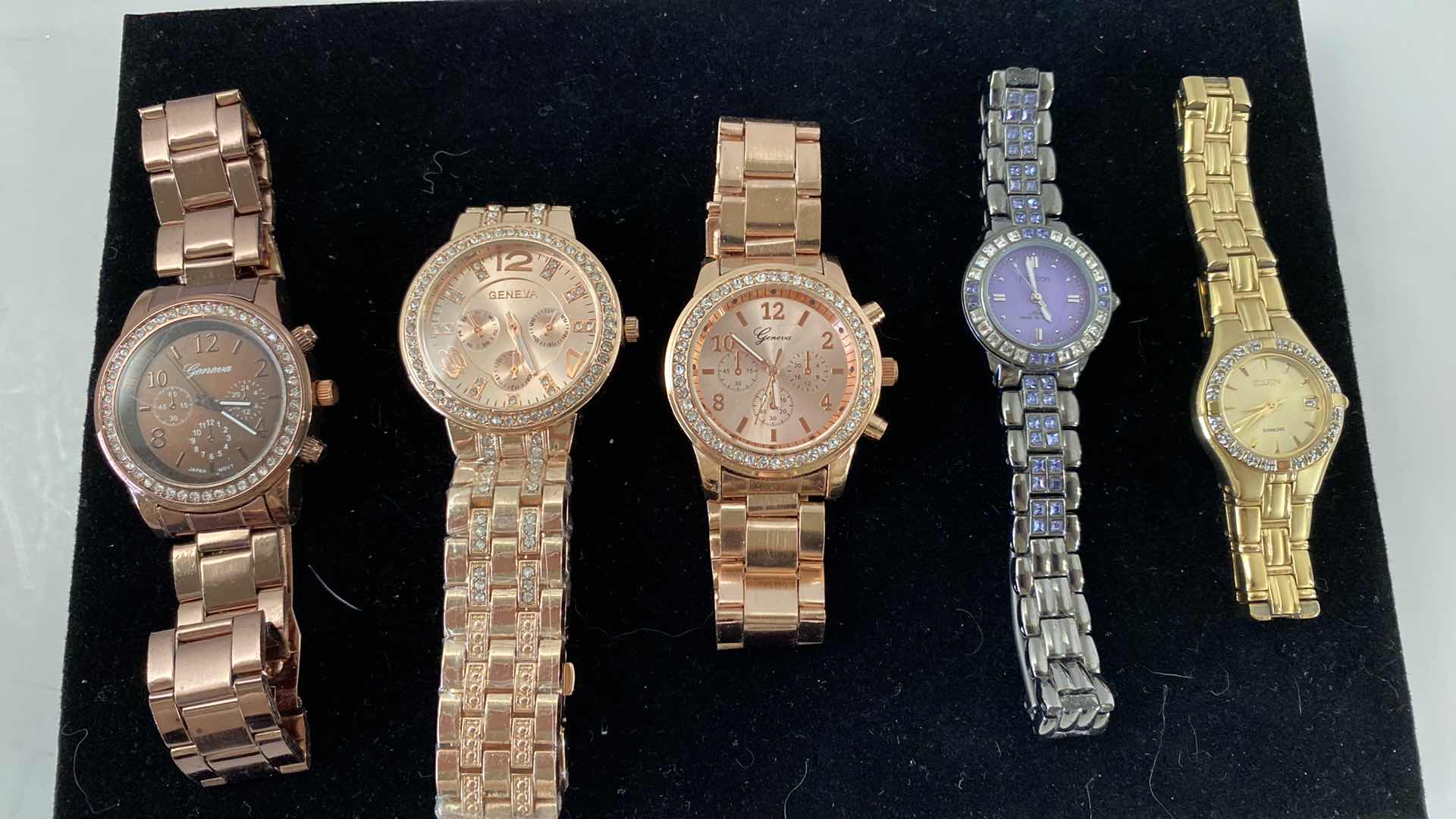 Photo 1 of WOMENS FASHION WATCHES