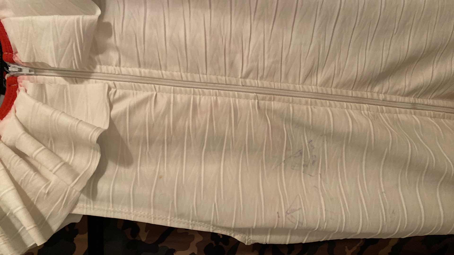 Photo 1 of 5 - WOMENS SIZE LARGE COSTUMES DEFECTS OR NEEDS CLEANING