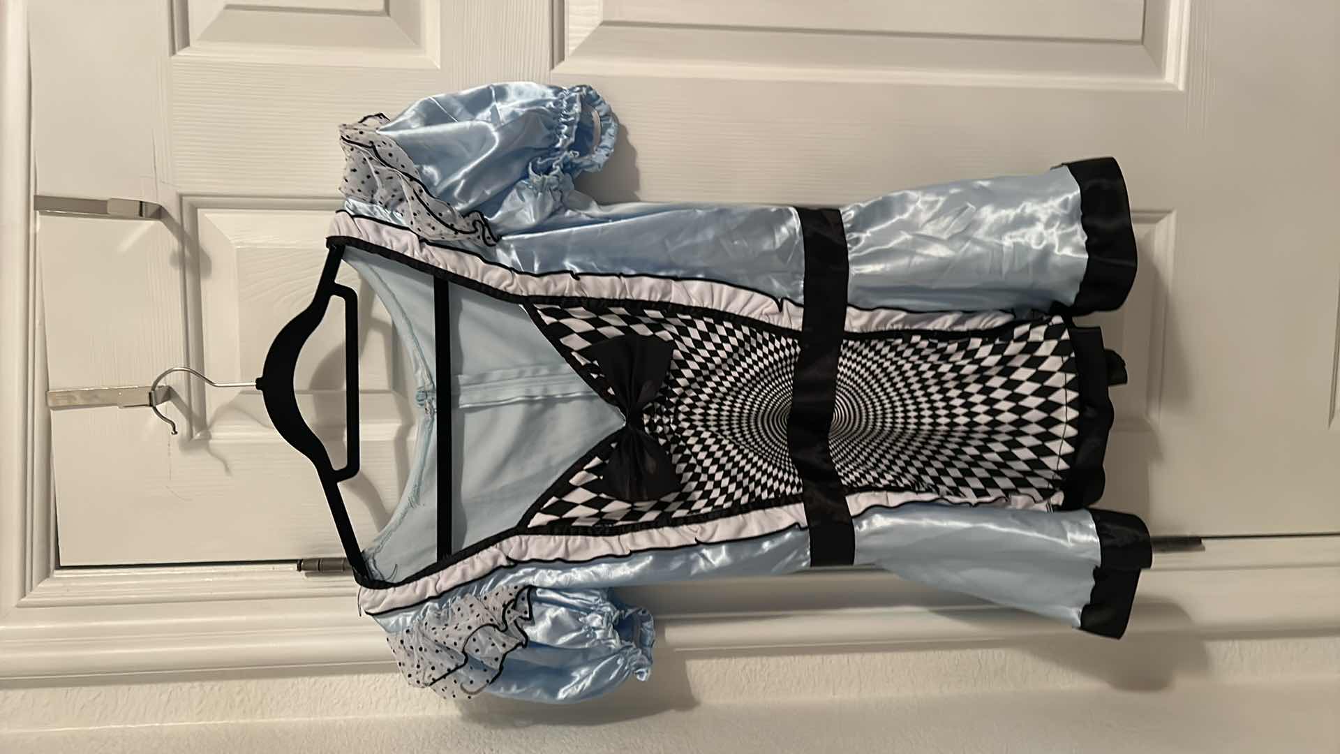 Photo 1 of 2 WOMENS COSTUMES SIZE M