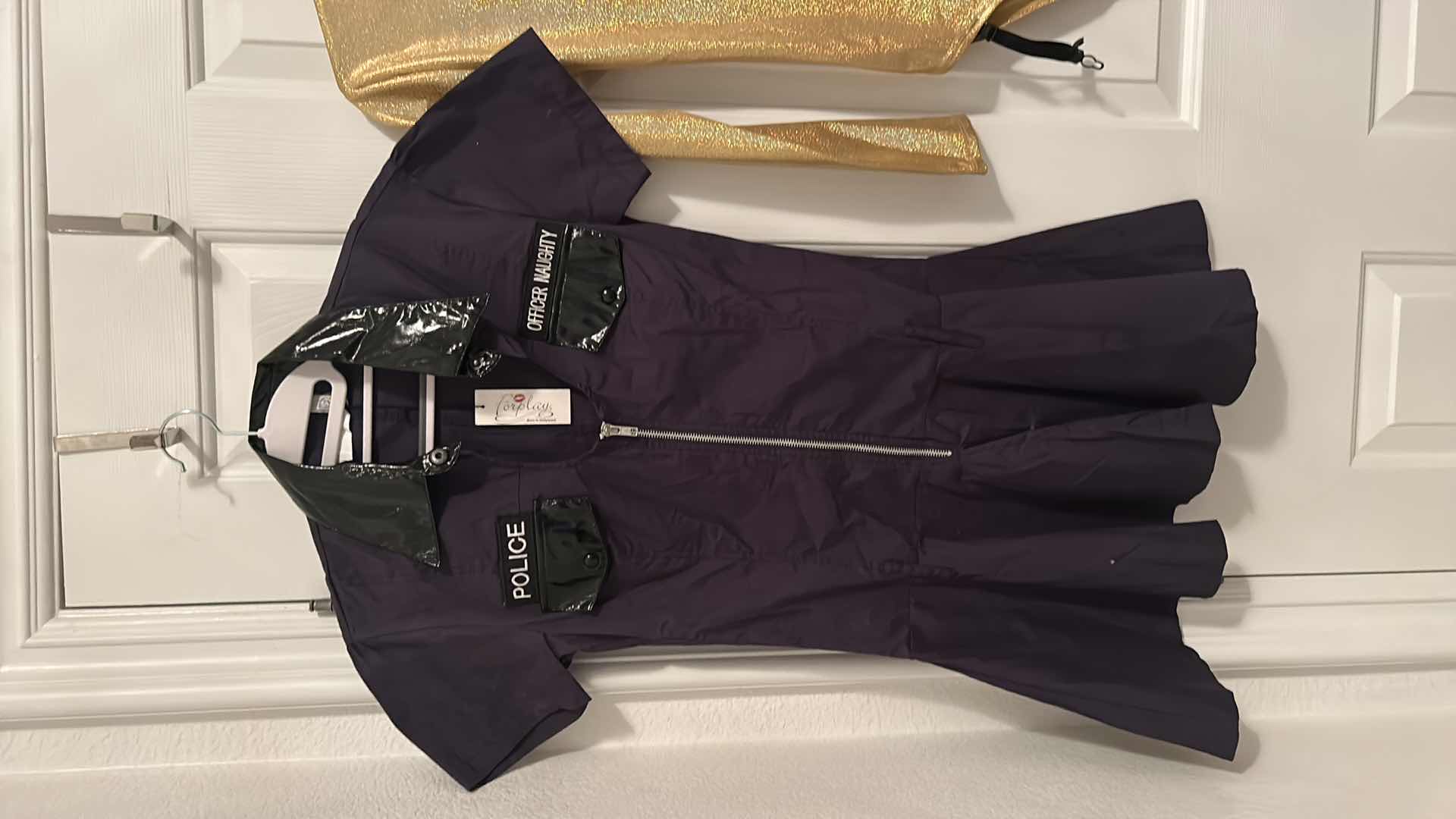 Photo 1 of 2 WOMENS COSTUMES SIZE M