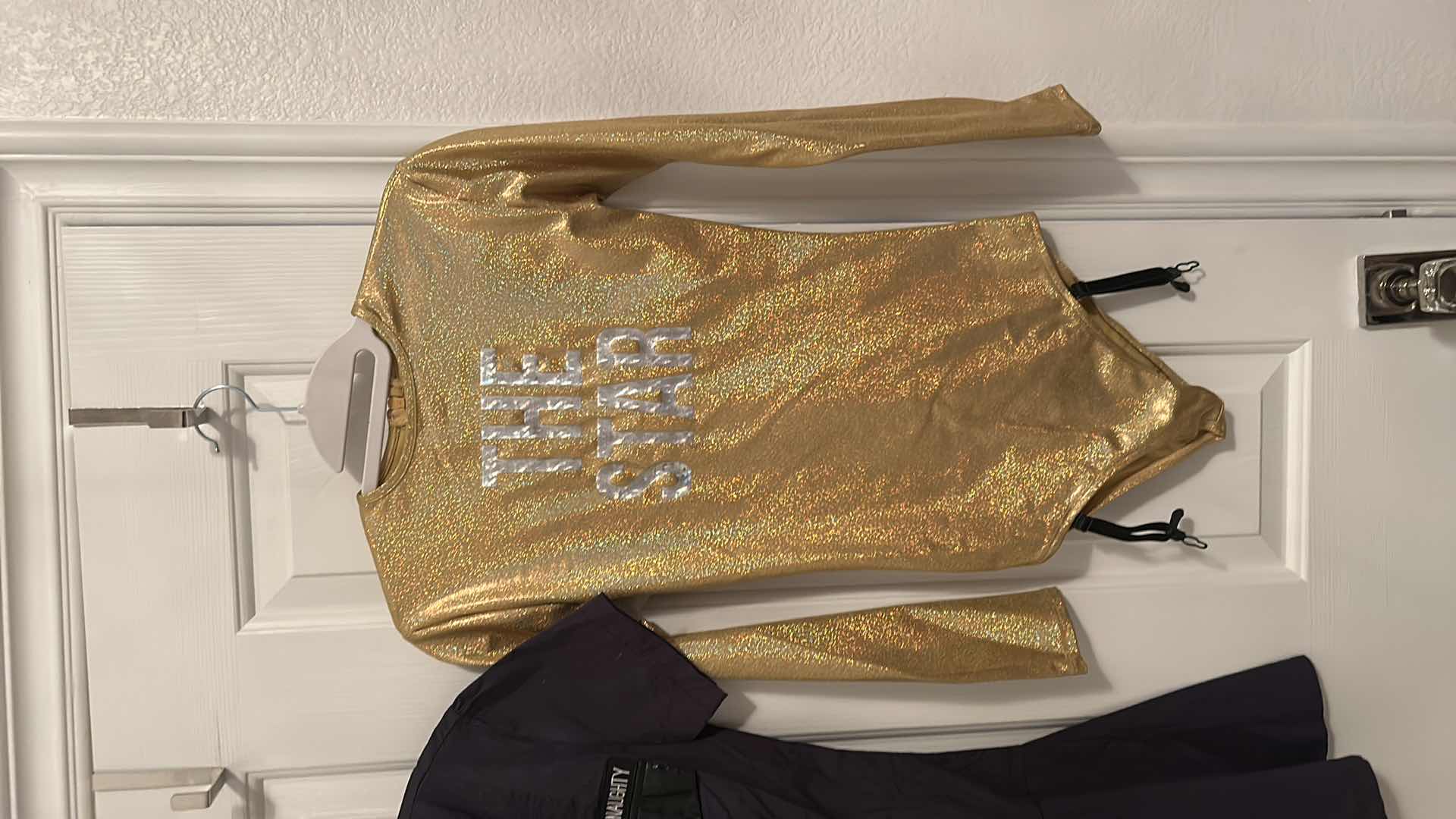 Photo 1 of 2 WOMENS COSTUMES SIZE M