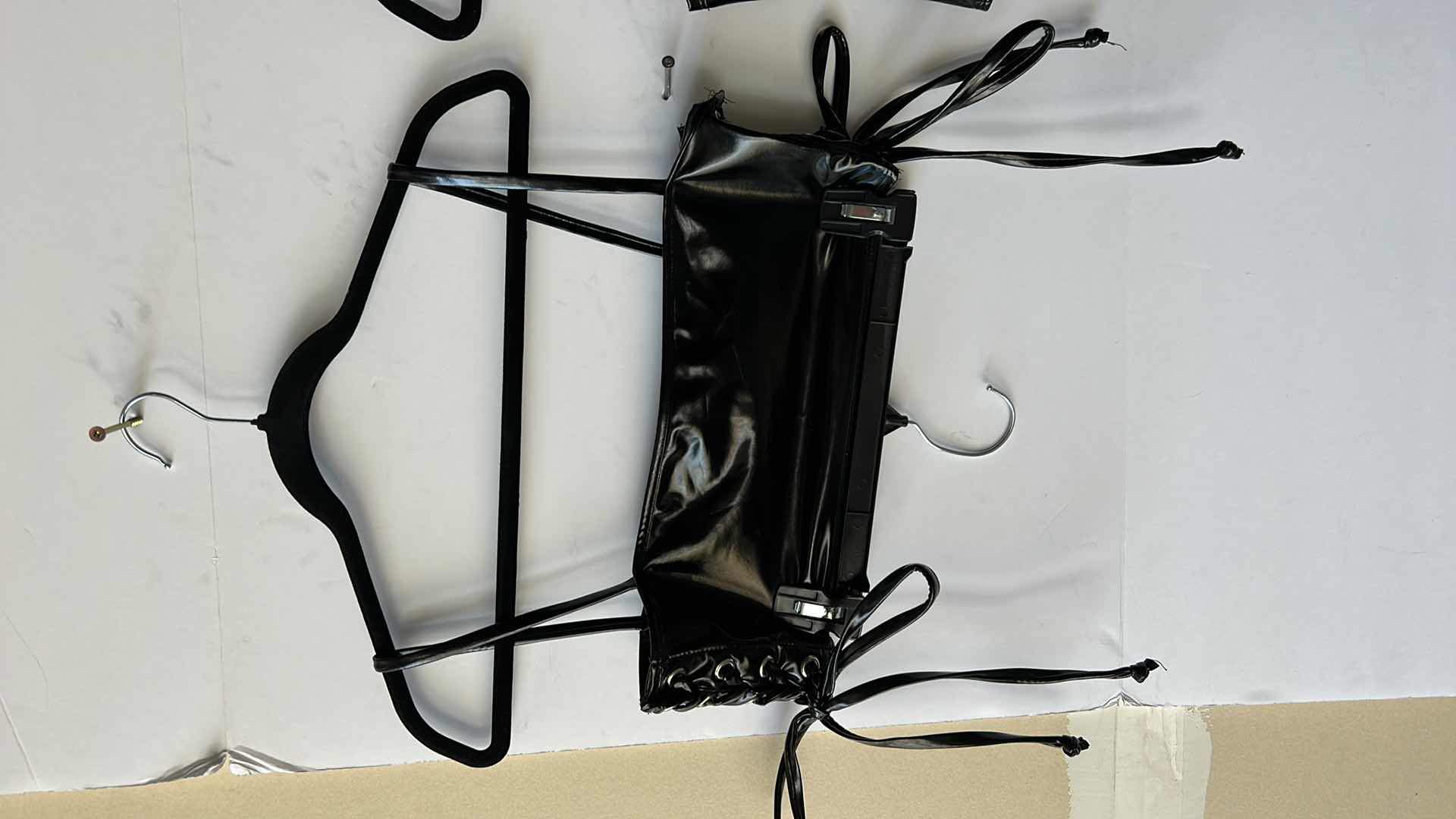 Photo 1 of 3 PC WOMENSWEAR SIZE L XL