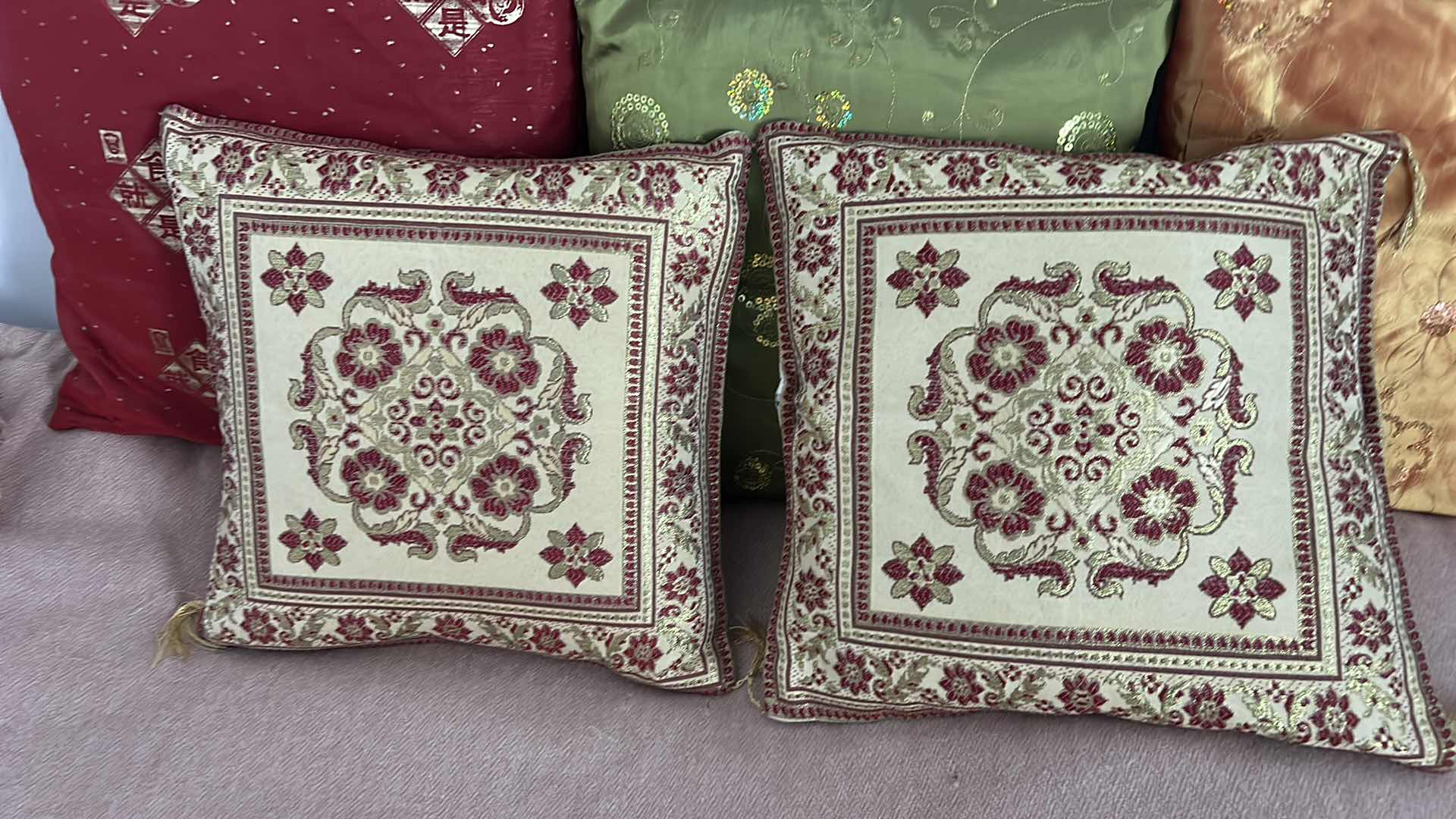 Photo 2 of 5 ACCENT PILLOWS 15”