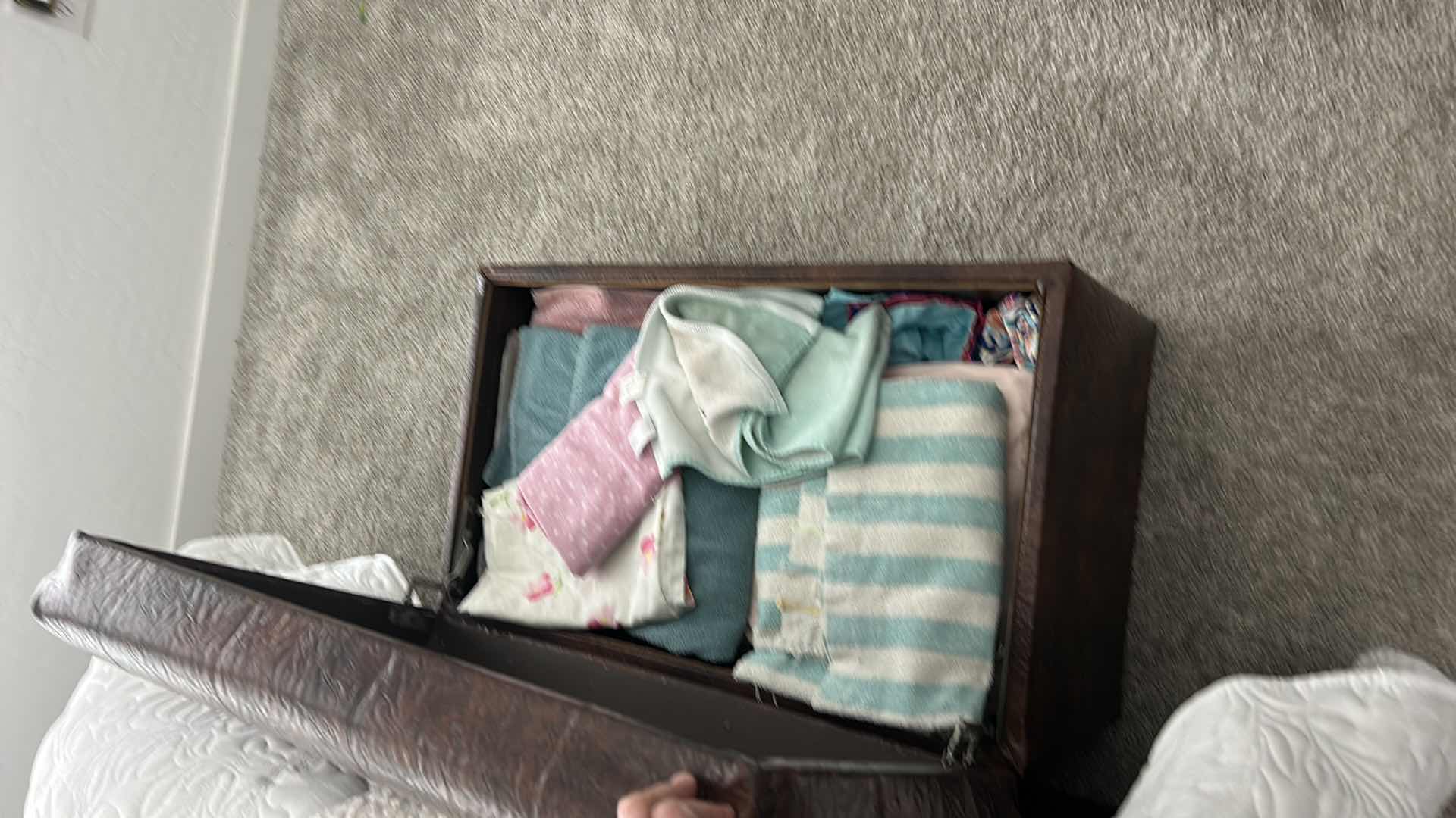 Photo 4 of STORAGE OTTOMAN 30“ x 18“ x 15 1/2“