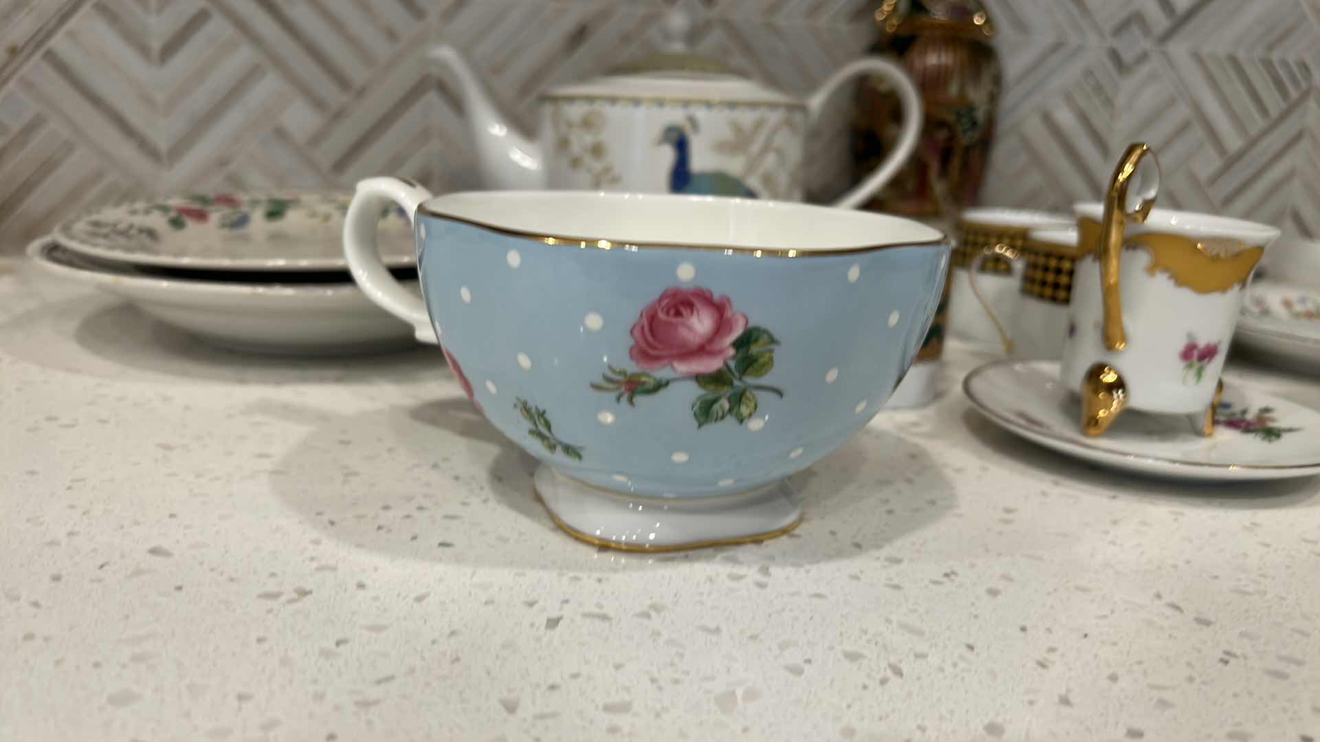 Photo 10 of PORCELAIN ASSORTMENT