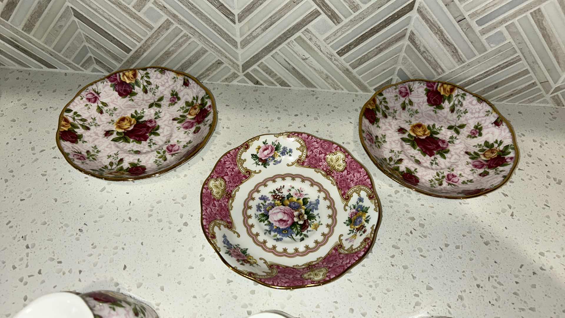 Photo 1 of ROYAL ALBERT BONE CHINA