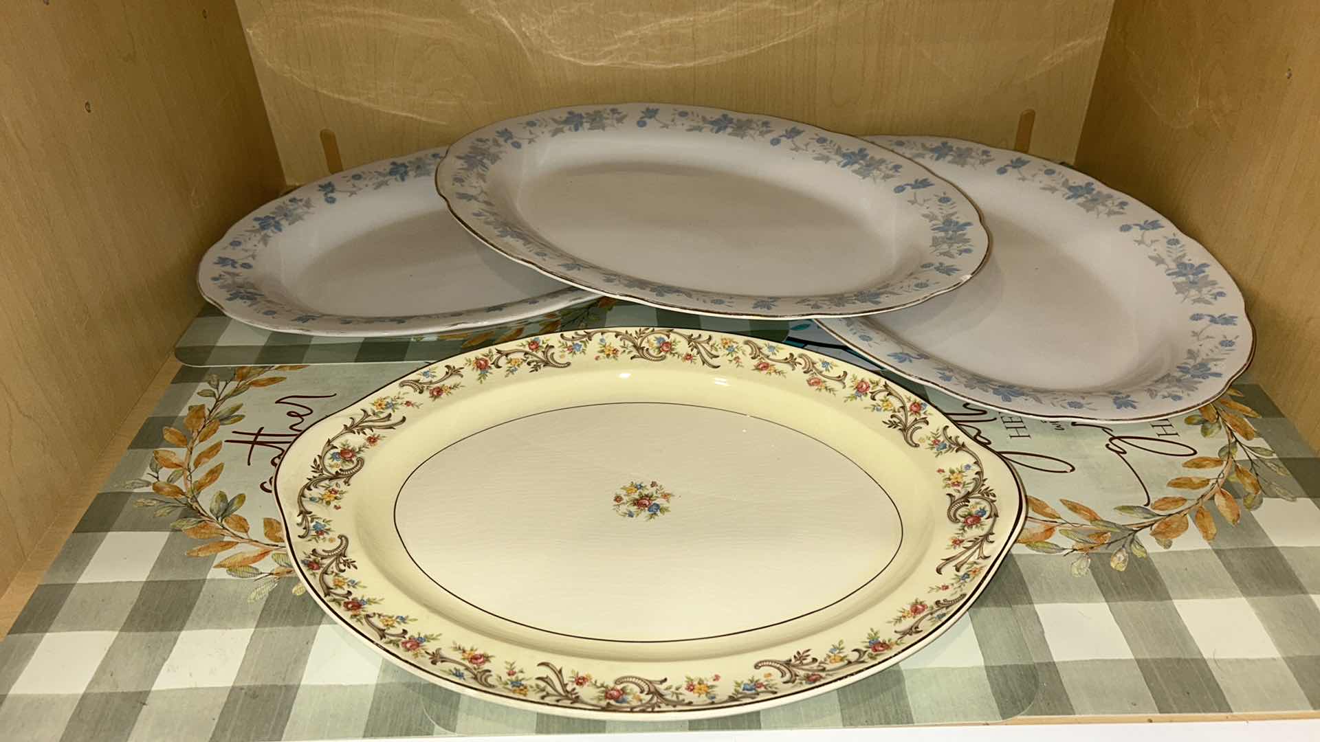 Photo 3 of LARGE PLATES, BOWL AND PLATTERS