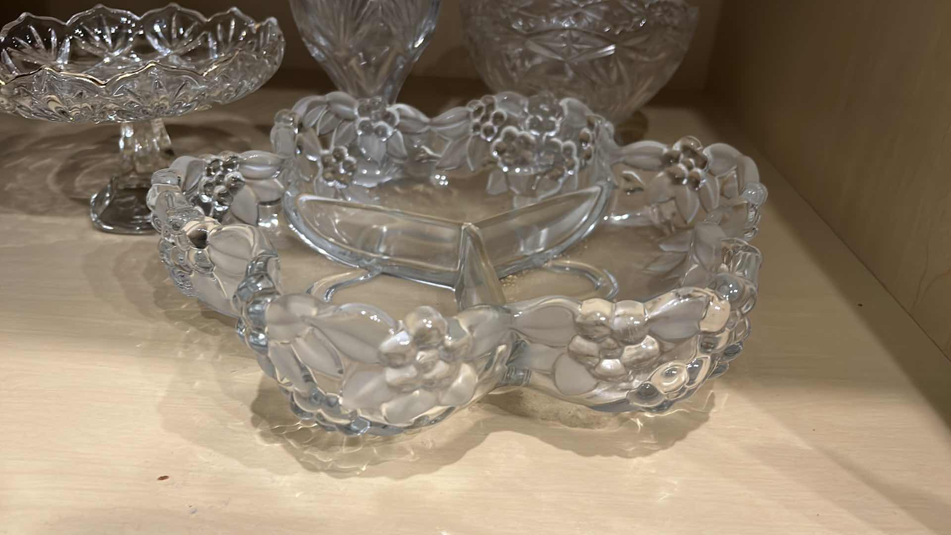 Photo 1 of 4 PC CRYSTAL SET