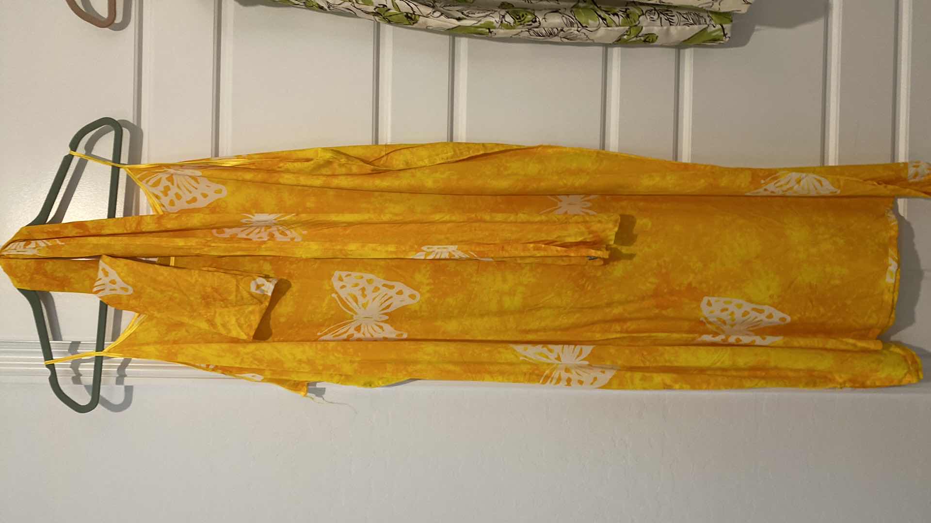 Photo 2 of 3 WOMENS SIZE XXL DRESSES