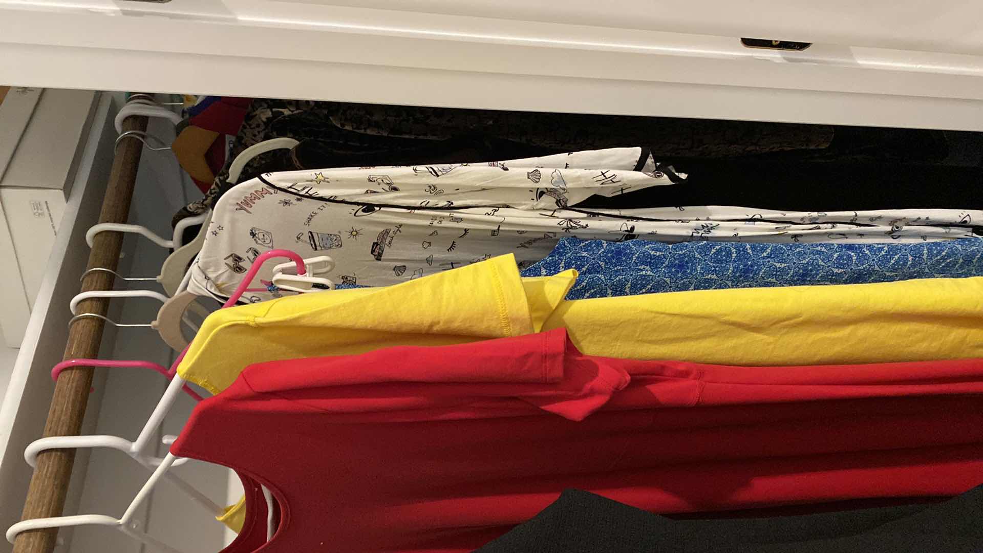 Photo 1 of 8 PIECES WOMENS SIZE XXL DRESSES