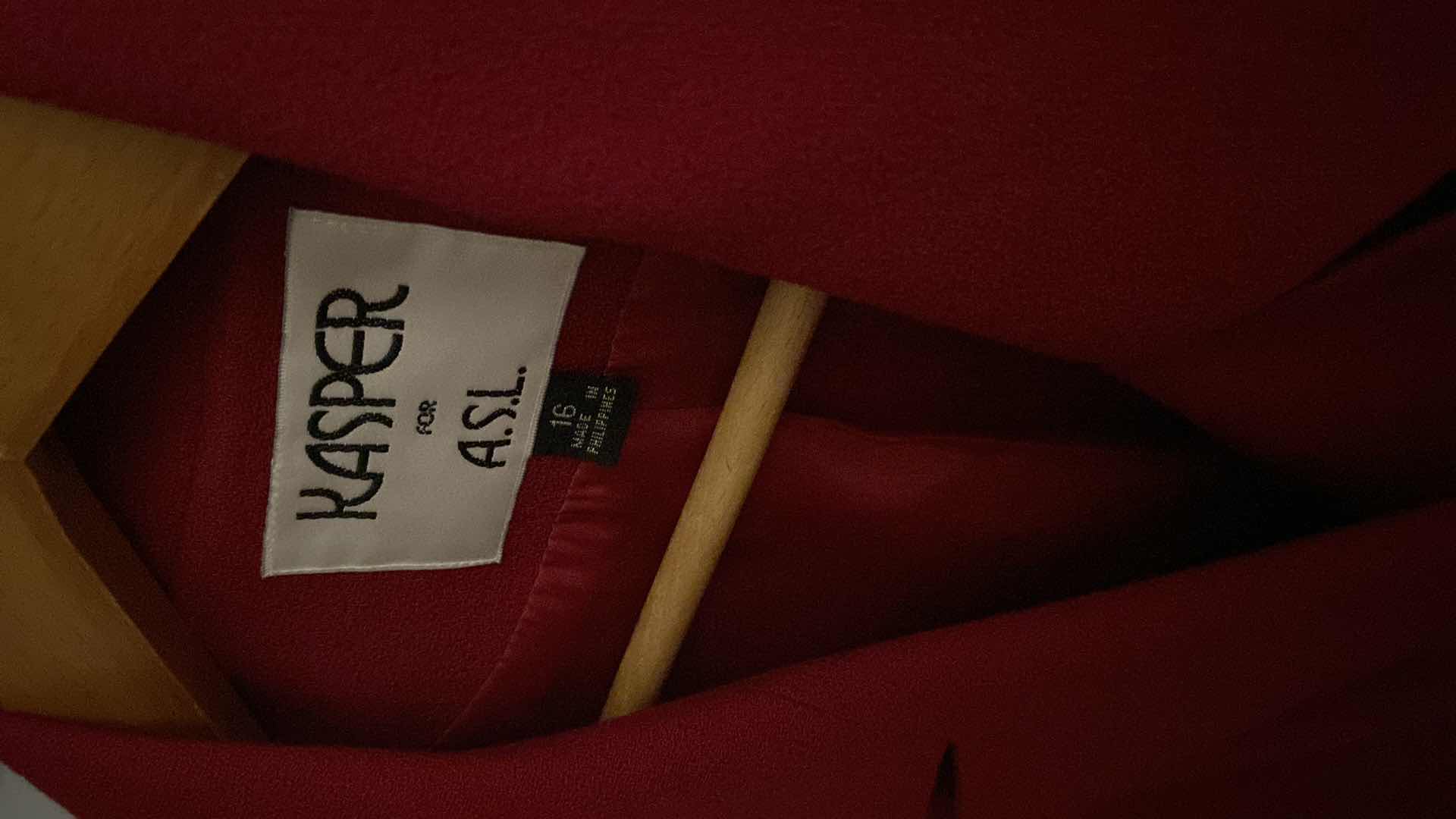 Photo 1 of 8 PIECES WOMENS SIZE XL AND XXL CLOTHING