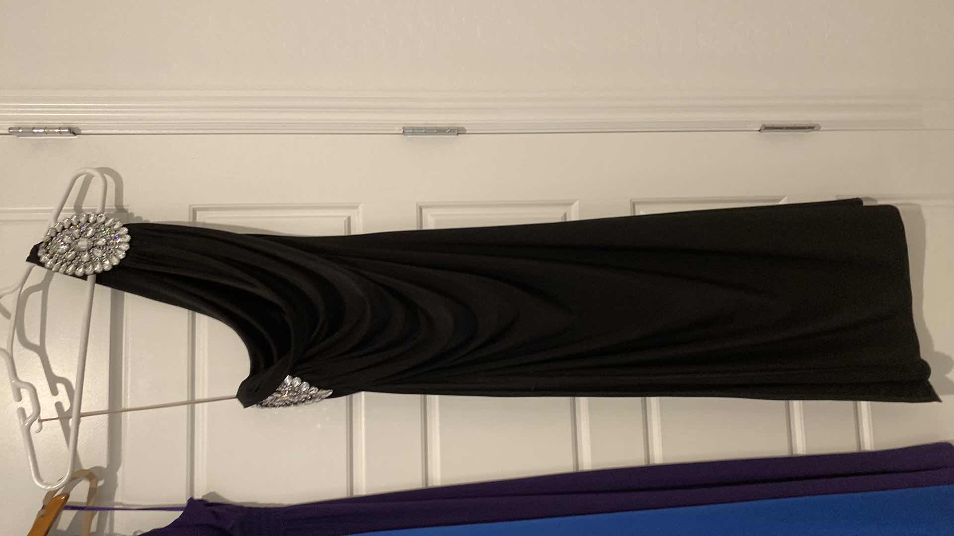 Photo 3 of 4 WOMENS SIZE XL DRESSES