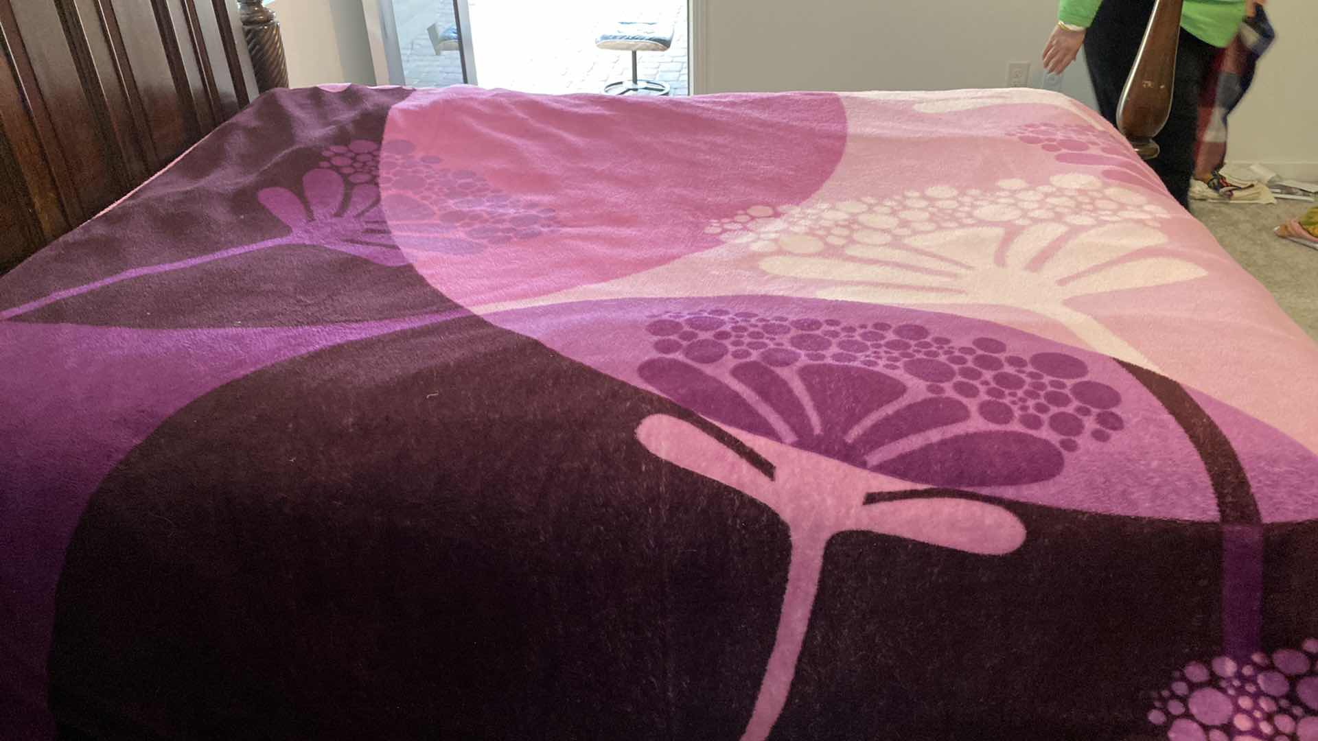 Photo 1 of QUEEN SIZE GOLD SILK COVERLET AND BLANKET